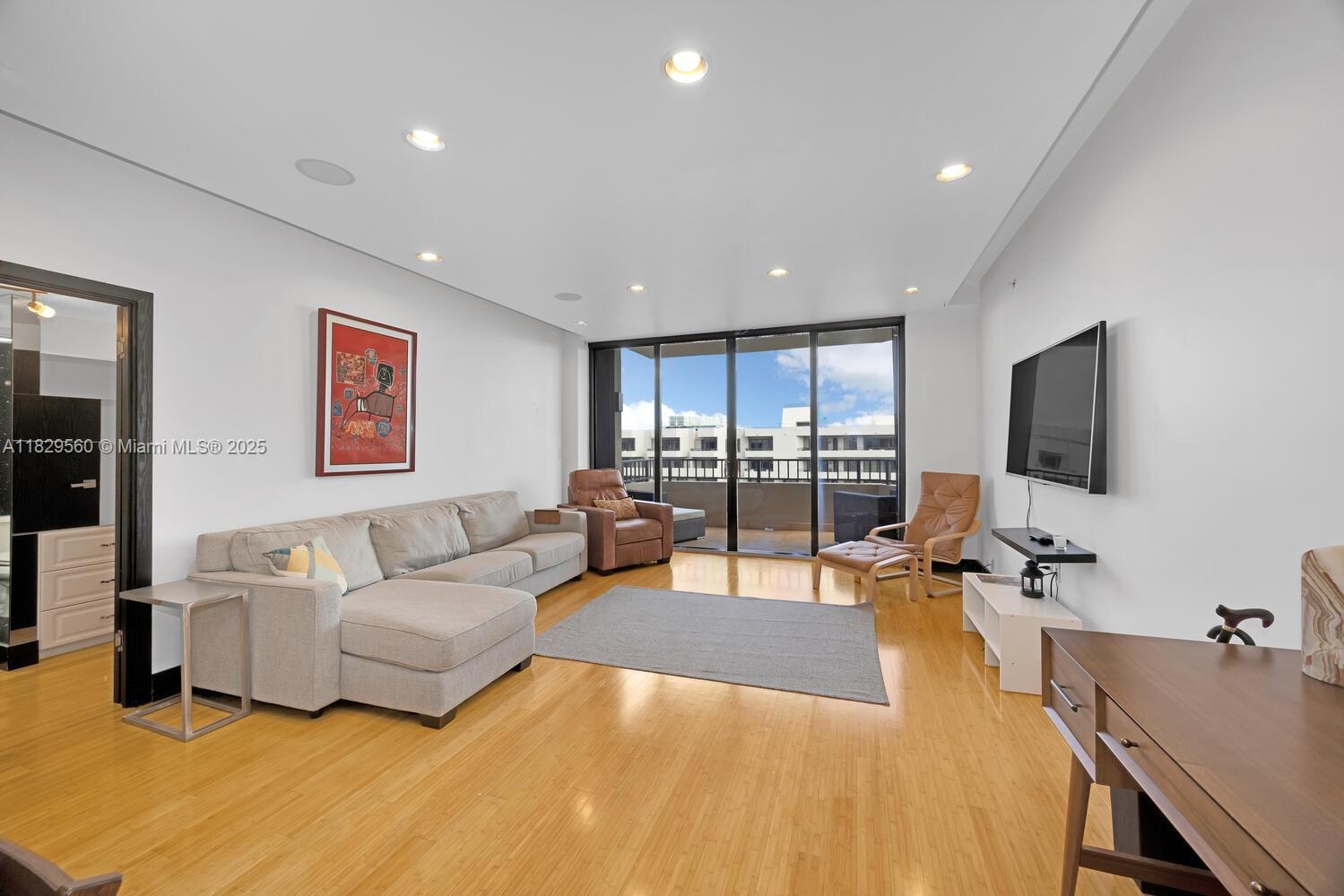 251 Crandon Blvd #1222, Key Biscayne FL 33149