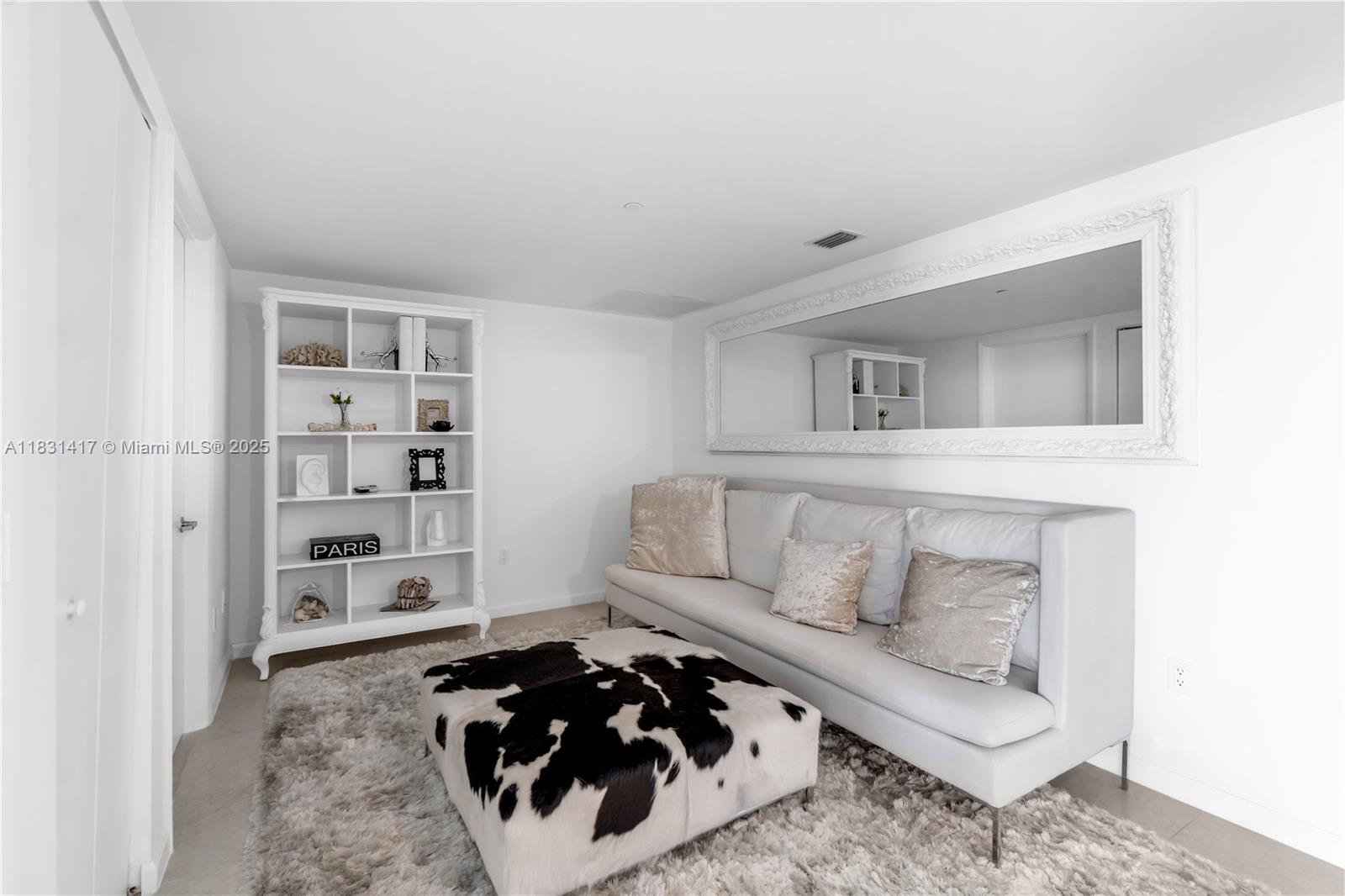 495 Brickell Ave #4905, Miami FL 33131