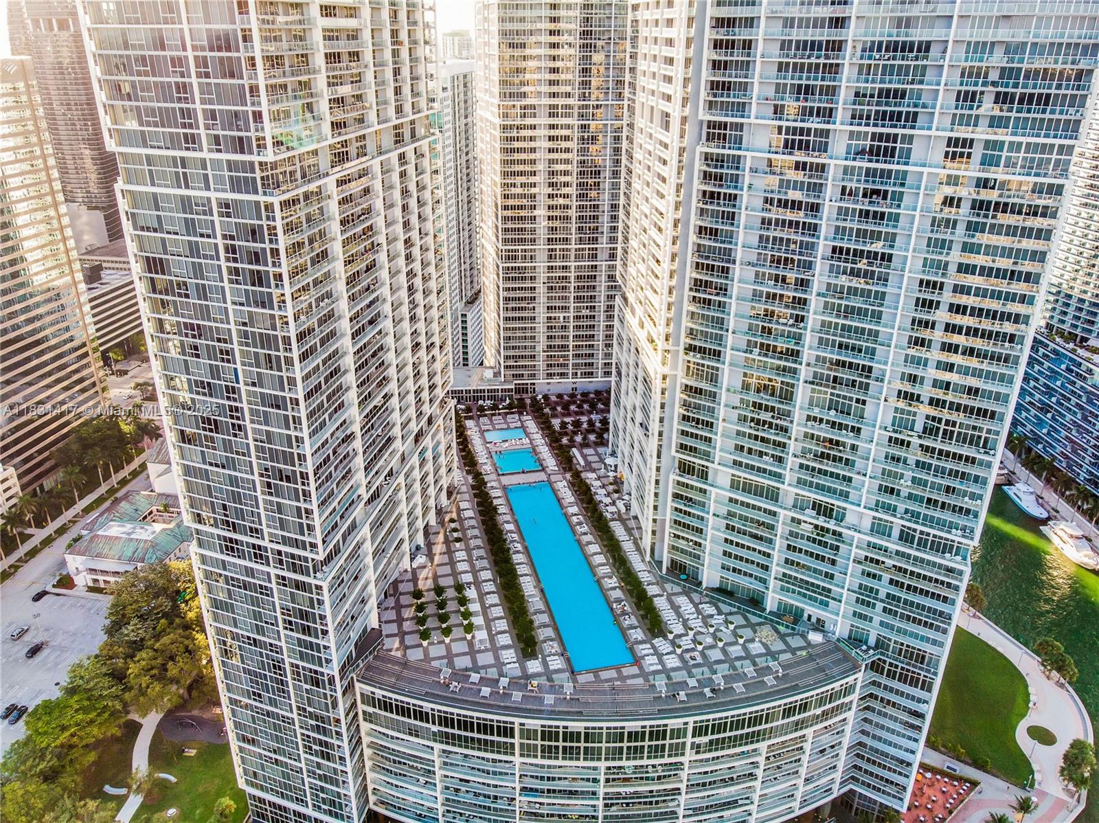 495 Brickell Ave #4905, Miami FL 33131