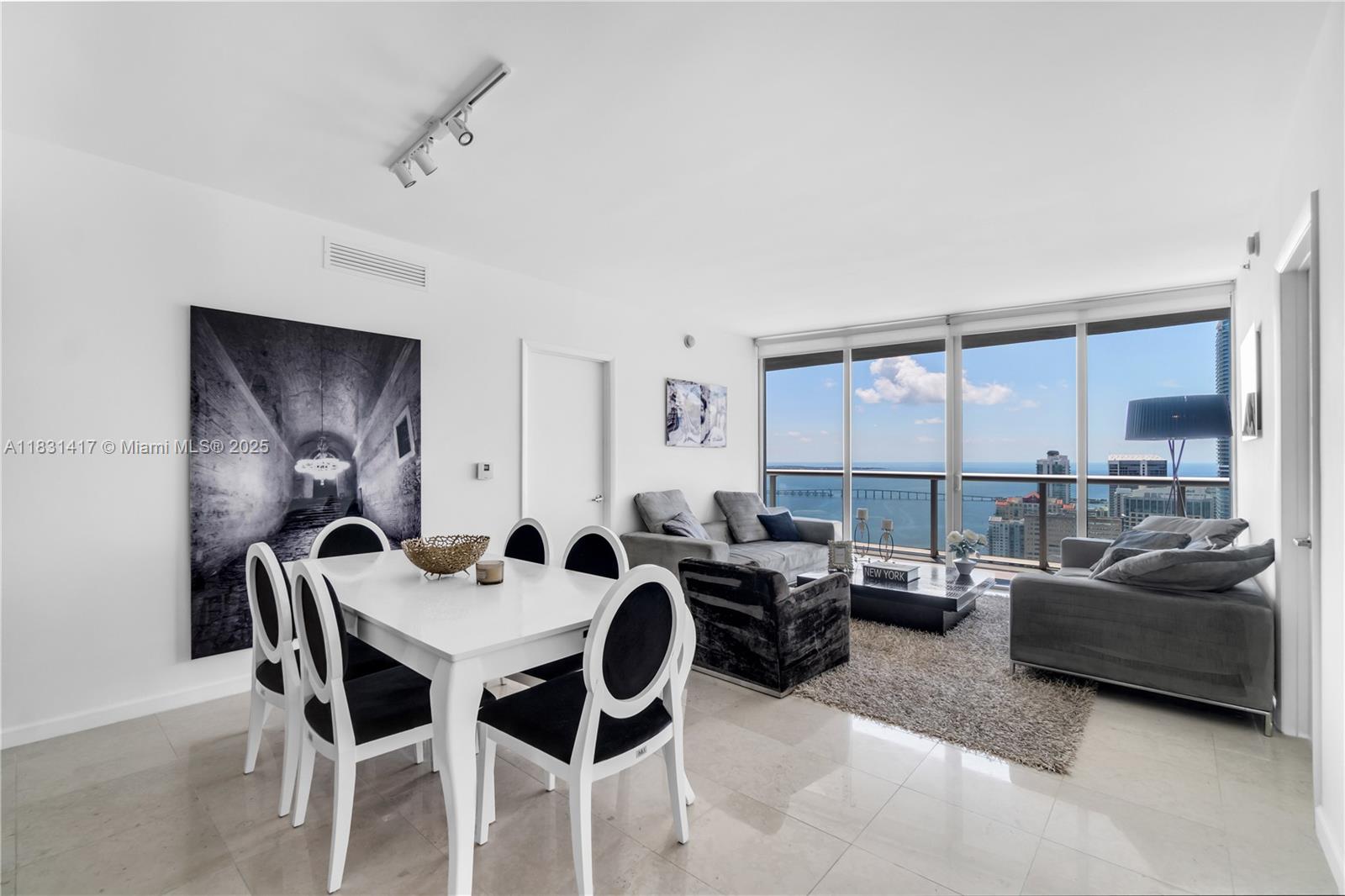 495 Brickell Ave #4905, Miami FL 33131