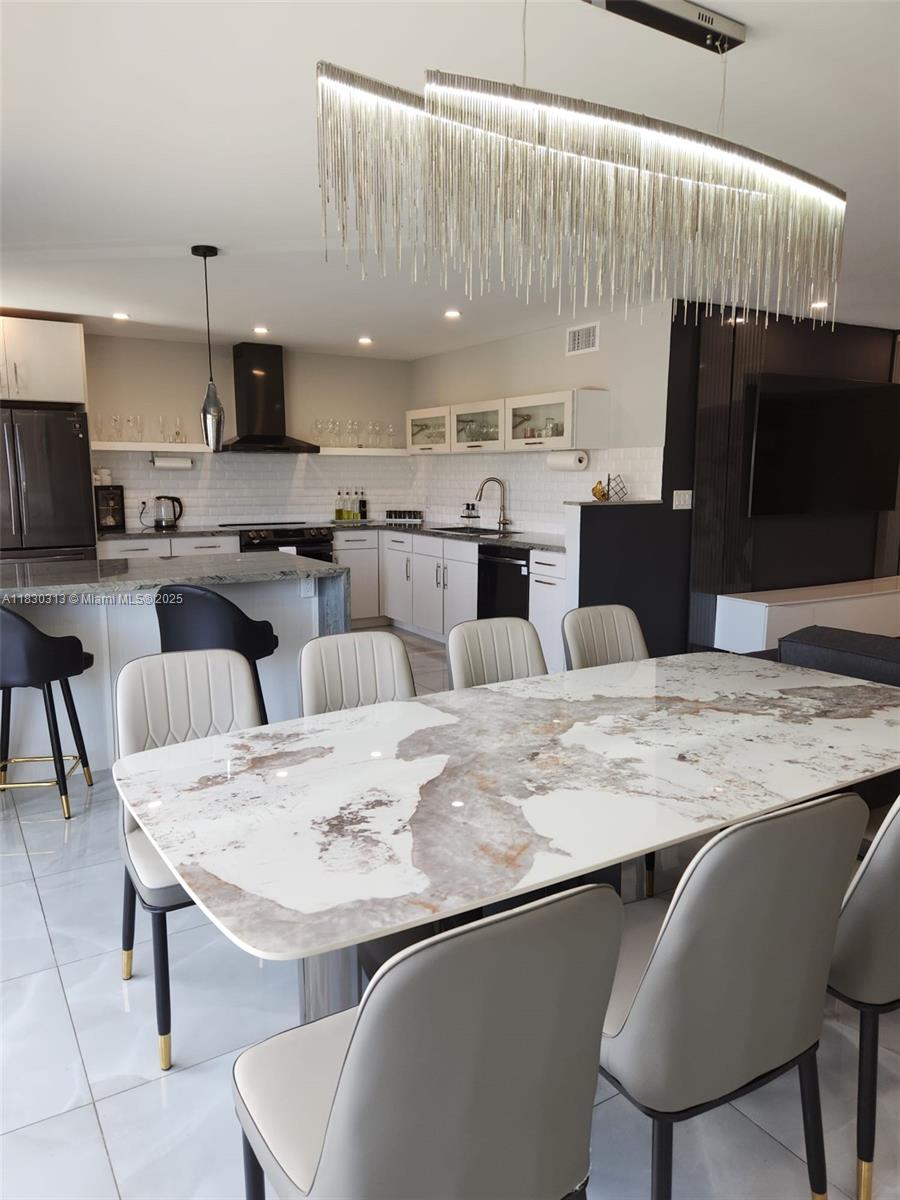 Homes for sale in Bay Harbor Islands, FL | 1075 92nd St #405, Bay Harbor Islands, FL 33154 | MLS# A11830313