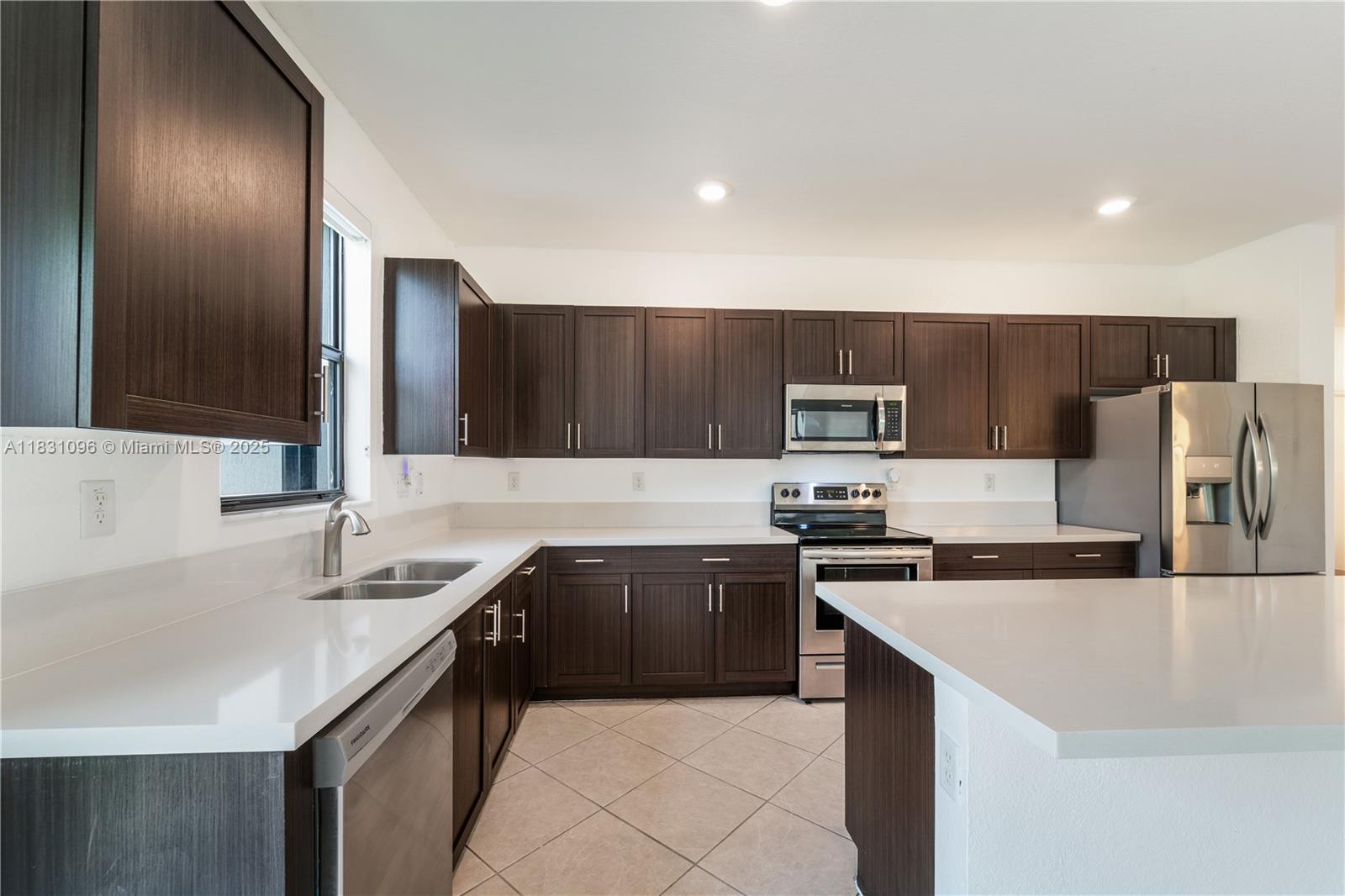 Homes for sale in Miami, FL | 22938 Sw 128Th Pl, Miami, FL 33170 | MLS# A11831096