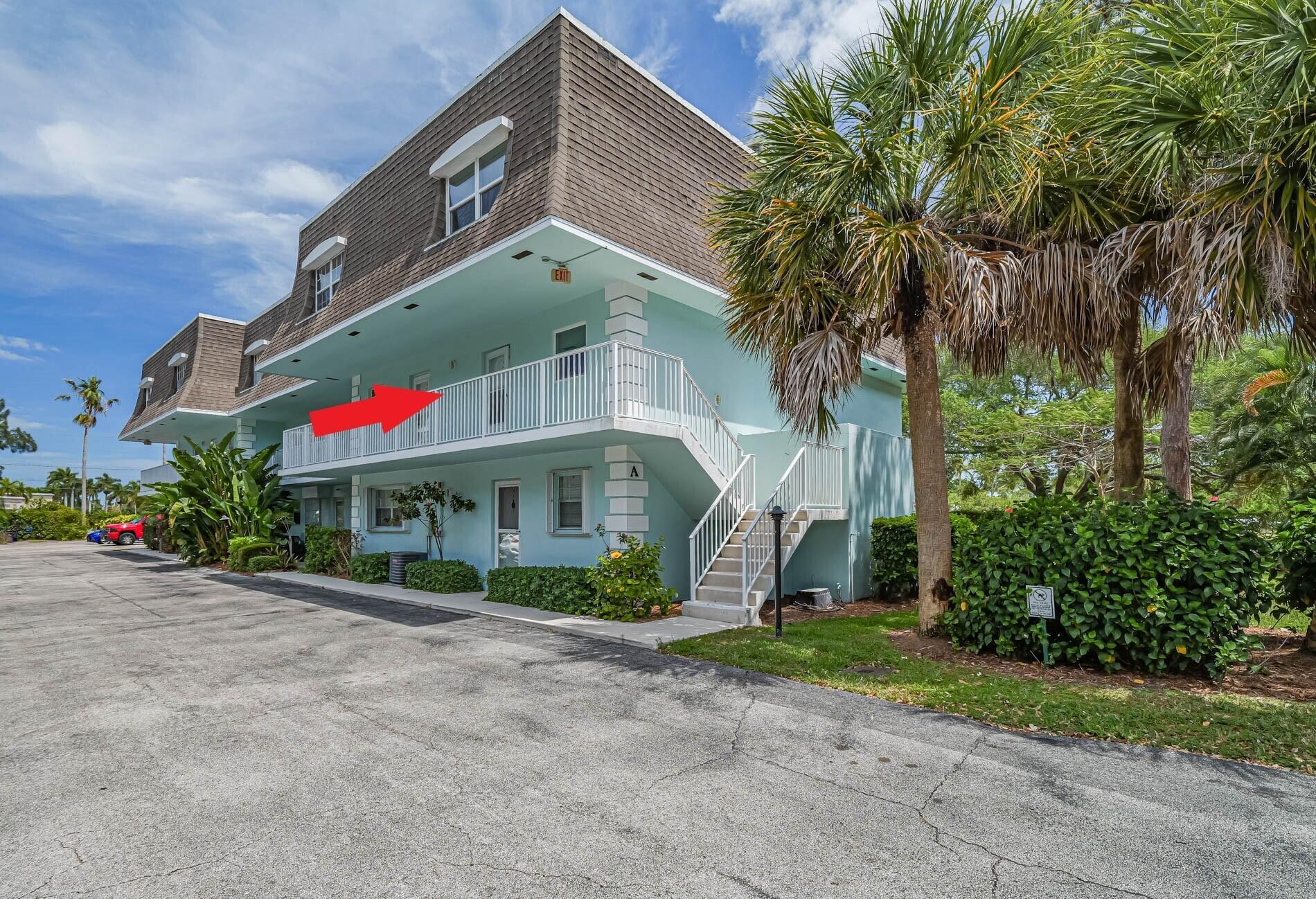 Homes for sale in Vero Beach, FL | 1901 Indian River Boulevard #206, Vero Beach, FL 32960 | MLS# R11103683