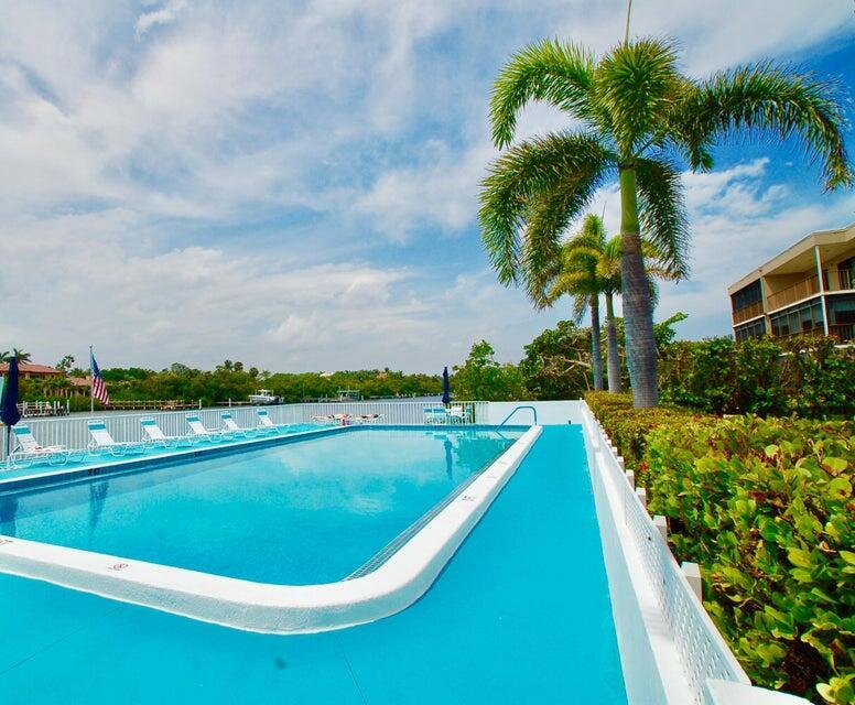 Homes for sale in South Palm Beach, FL | 4001 S Ocean Boulevard #304, South Palm Beach, FL 33480 | MLS# R11103694