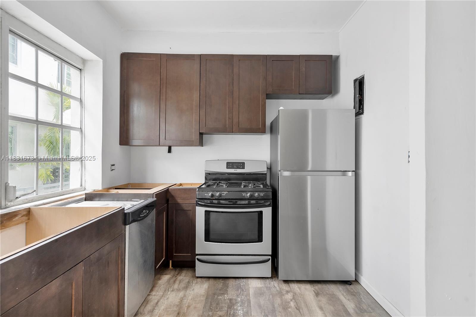 Homes for sale in Miami Beach, FL | 836 10Th St #6, Miami Beach, FL 33139 | MLS# A11831673