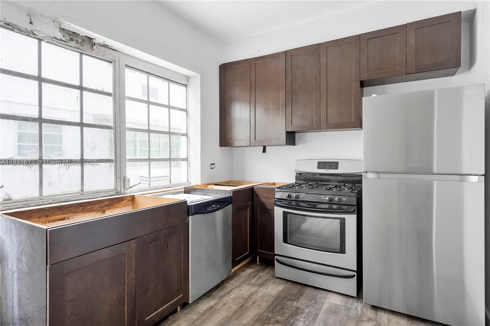 Homes for sale in Miami Beach, FL | 836 10Th St #6, Miami Beach, FL 33139 | MLS# A11831673