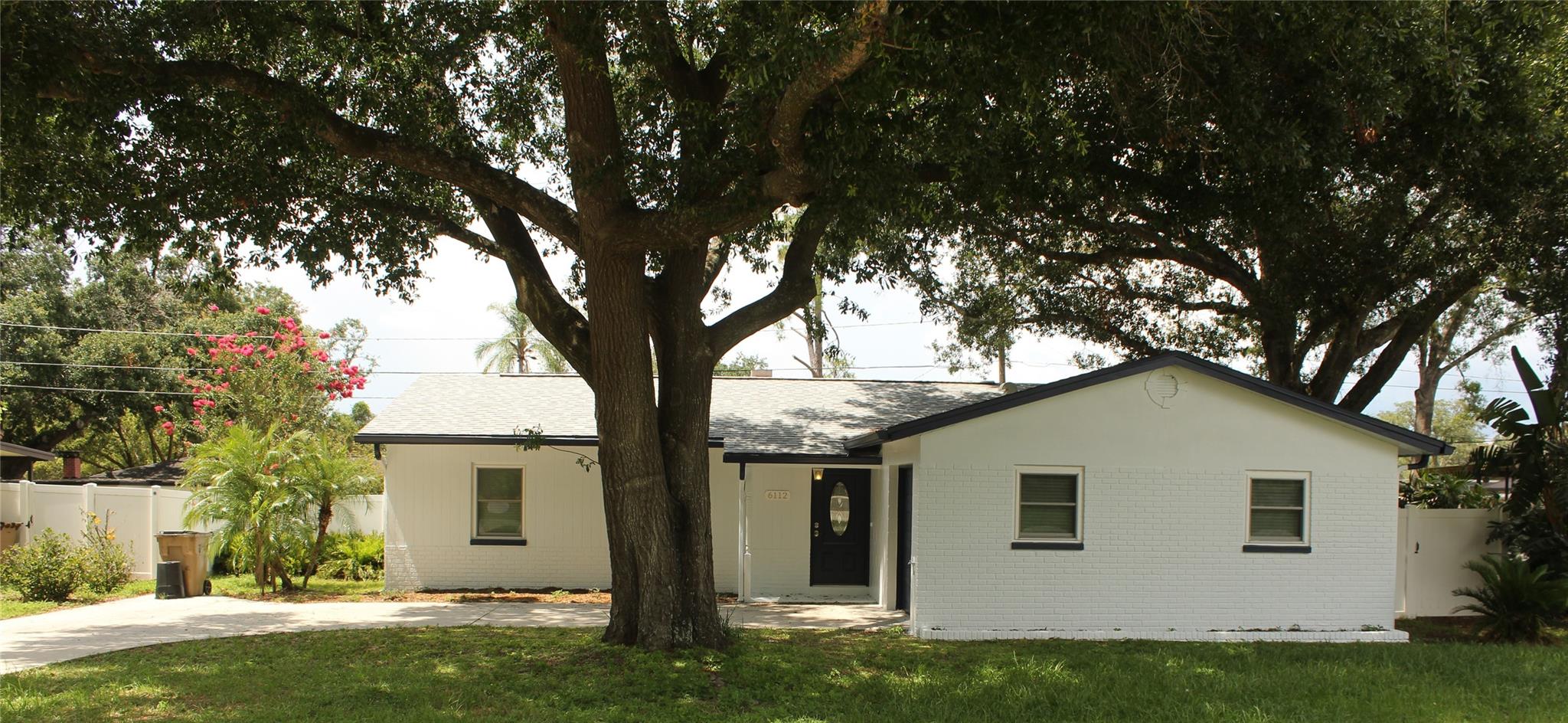 Homes for sale in Temple Terrace, FL | 6112 E 111 Ave, Temple Terrace, FL 33617 | MLS# F10511369