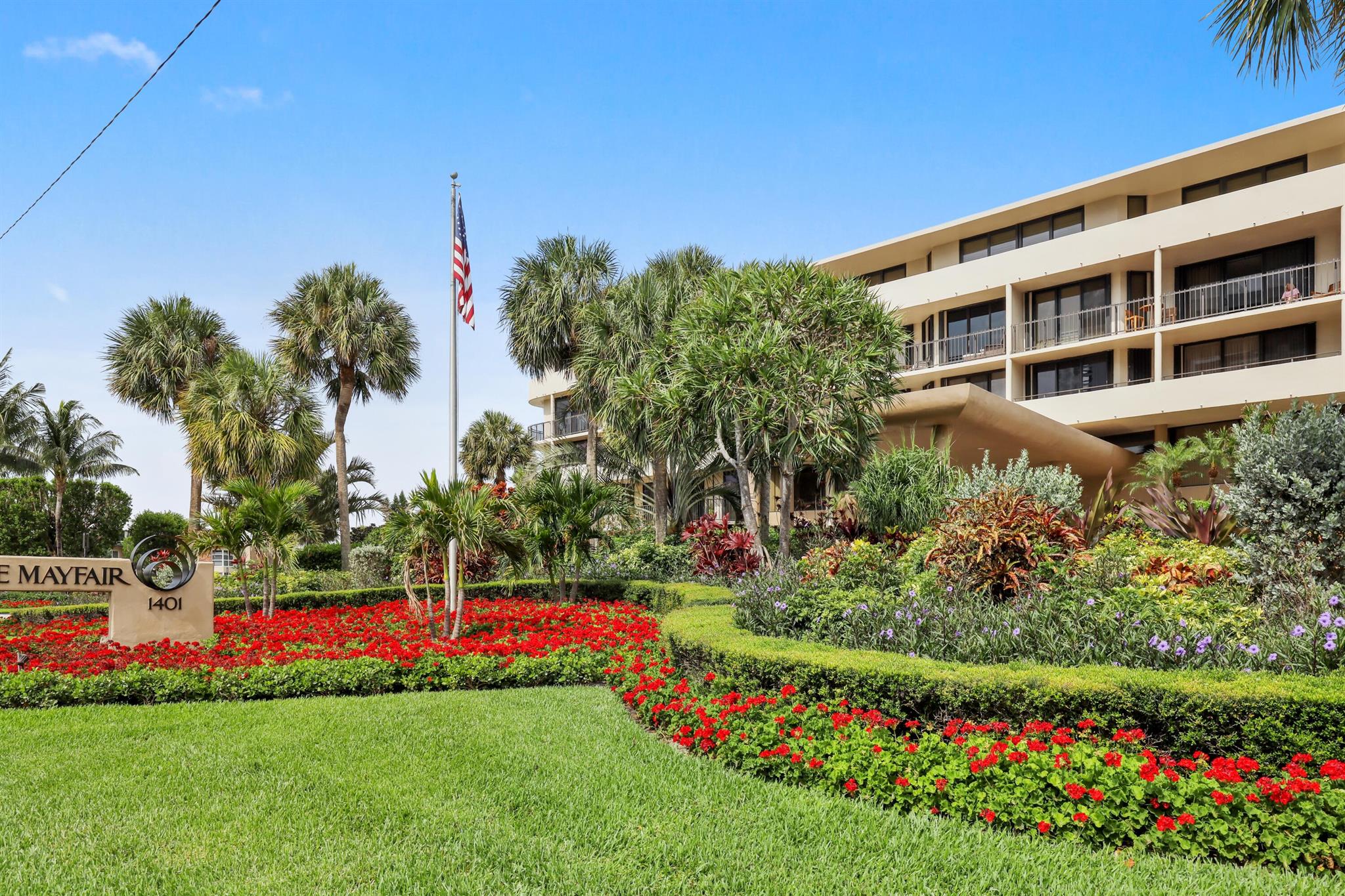 Mayfair Of Boca Raton Con