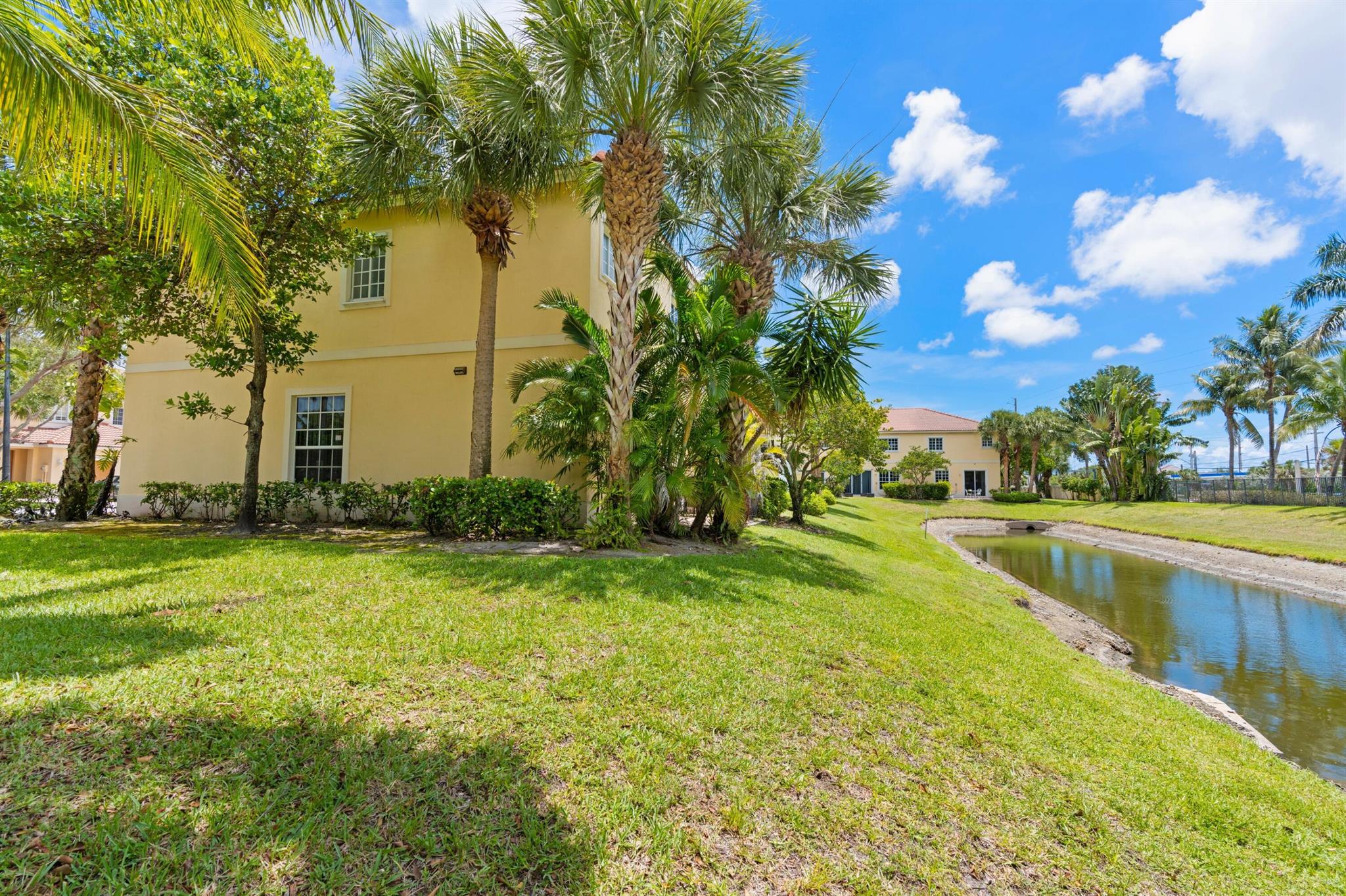 Homes for sale in Oakland Park, FL | 3184 Nw 32nd Street, Oakland Park, FL 33309 | MLS# R11103935