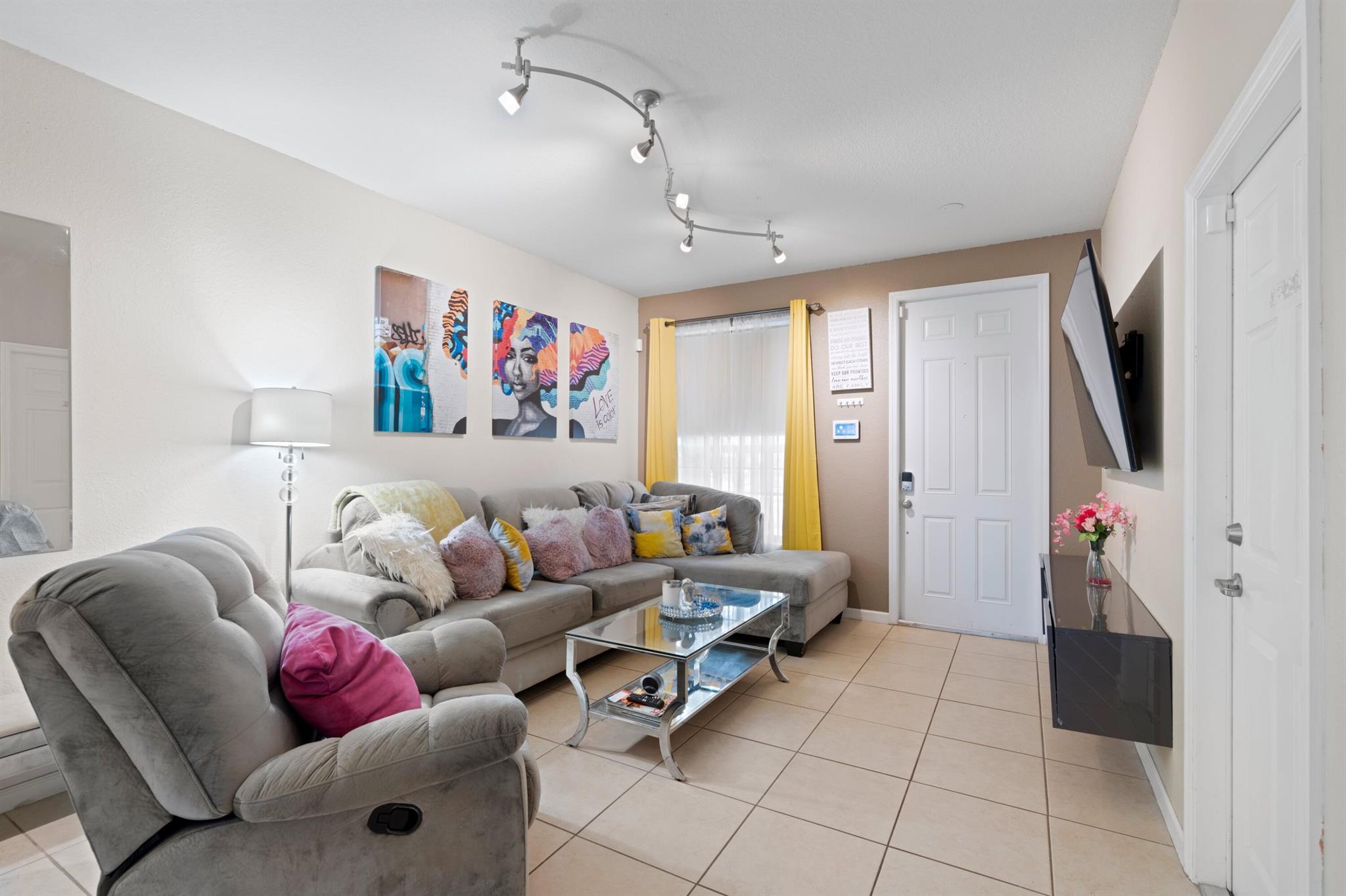 Homes for sale in Oakland Park, FL | 3184 Nw 32Nd Street, Oakland Park, FL 33309 | MLS# R11103935