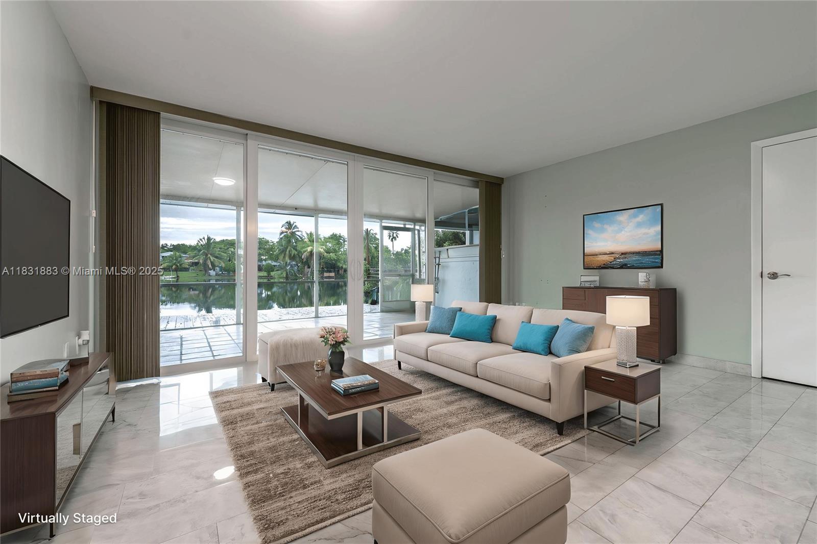 Lake Laura Condo No 2