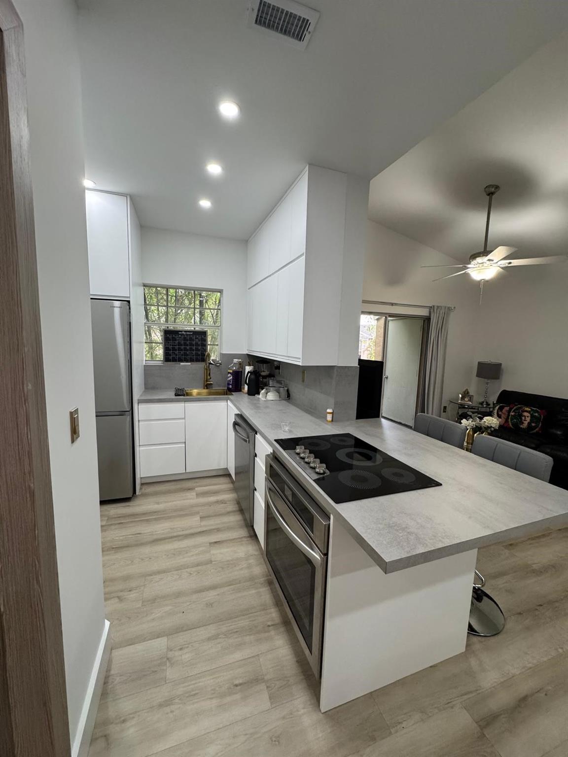 Homes for sale in Hollywood, FL | 2331 Nw 96th Ter #17H, Hollywood, FL 33024 | MLS# F10512857