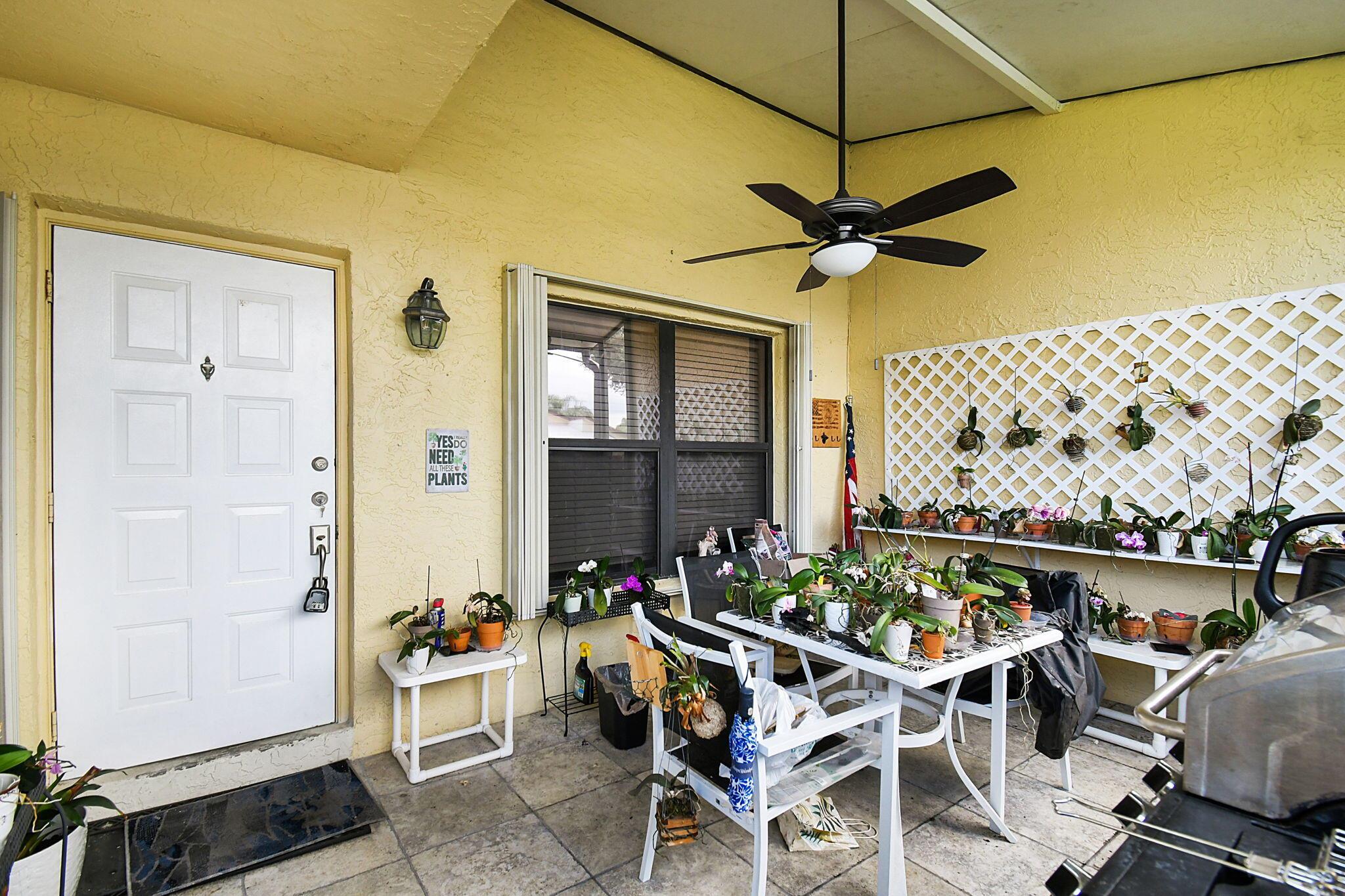 Homes for sale in Fort Pierce, FL | 1764 W Sanderling 1 Lane #1, Fort Pierce, FL 34982 | MLS# R11104122