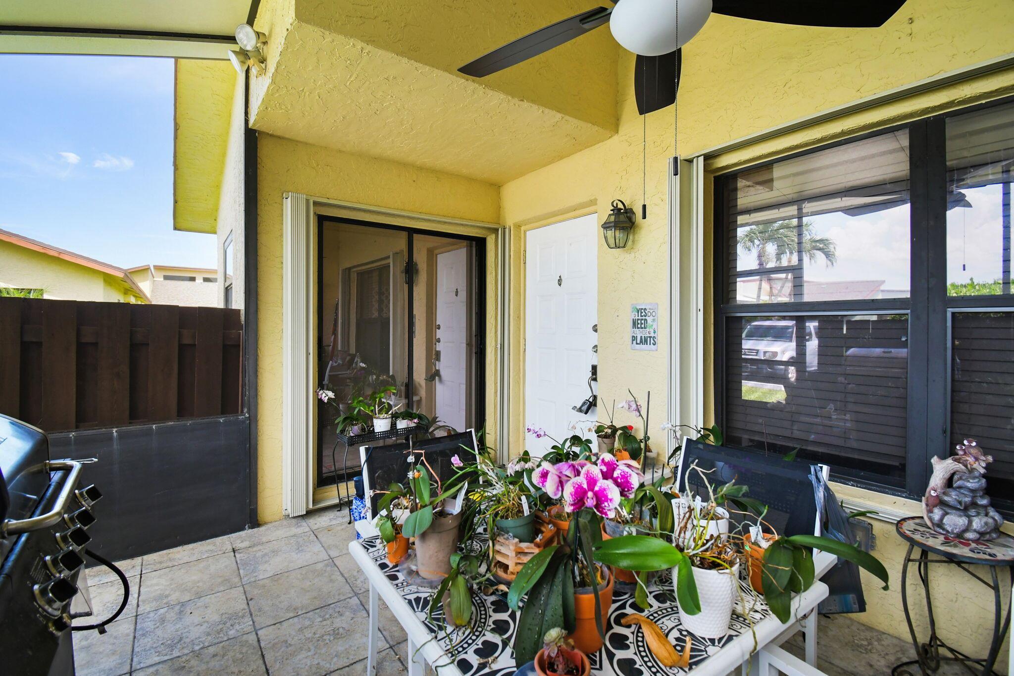 Homes for sale in Fort Pierce, FL | 1764 W Sanderling 1 Lane #1, Fort Pierce, FL 34982 | MLS# R11104122