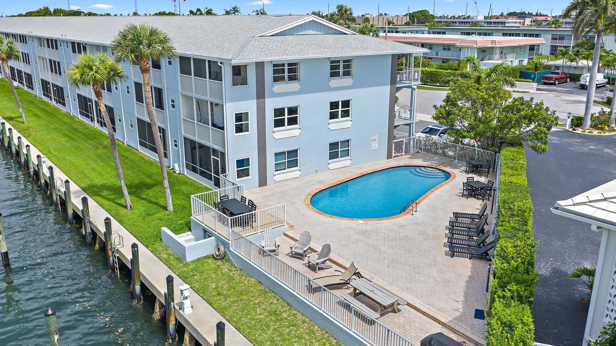 Homes for sale in North Palm Beach, FL | 120 Lehane Ter #301, North Palm Beach, FL 33408 | MLS# F10512856