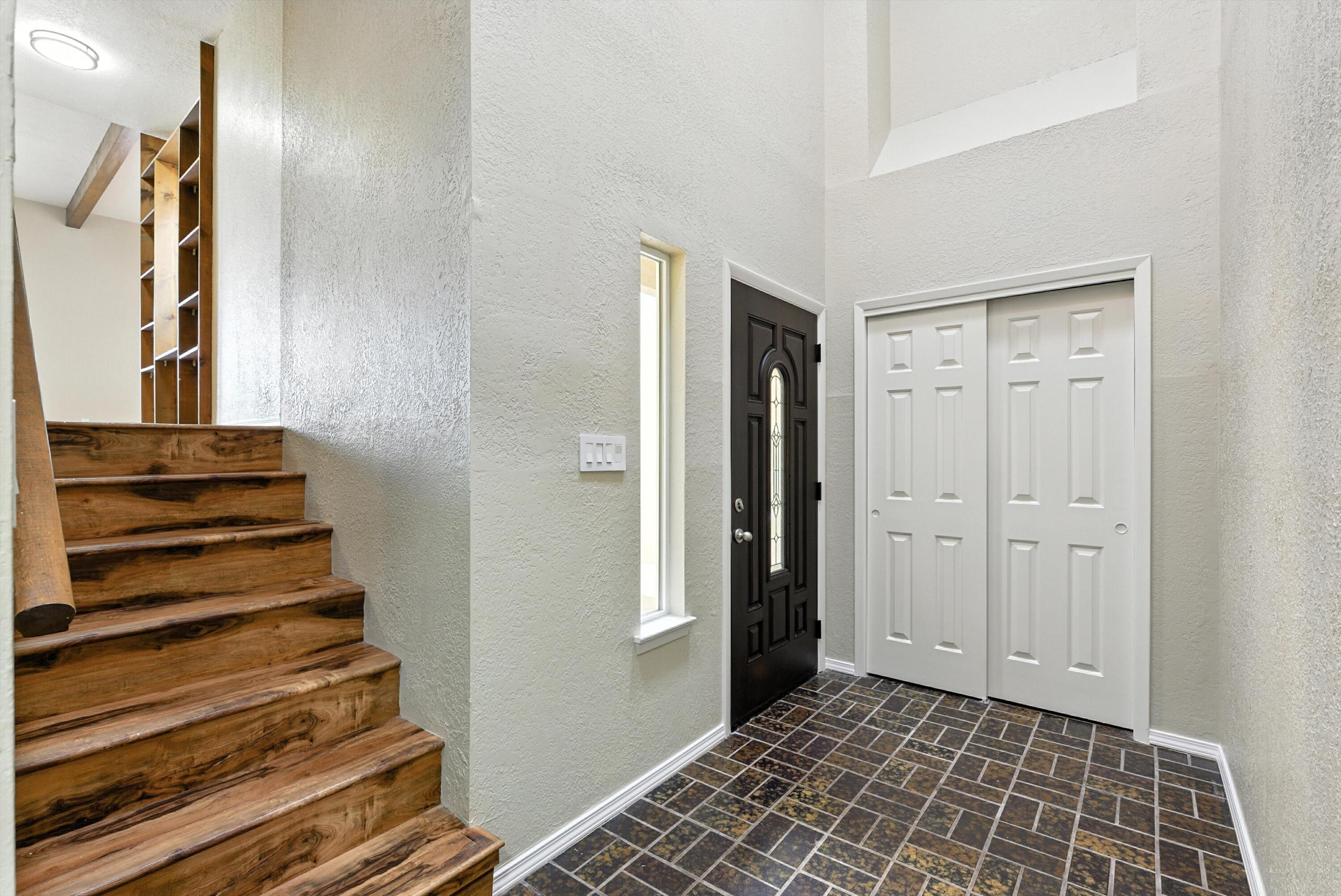 Homes for sale in Albuquerque, NM | 438 Pinon Creek Rd Se, Albuquerque, NM 87123 | MLS# 1087083