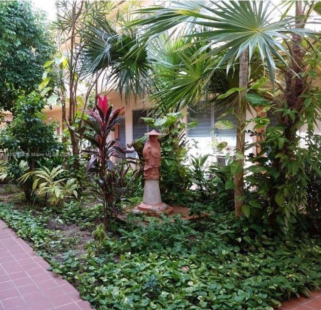 1050 Pennsylvania Ave 12-A