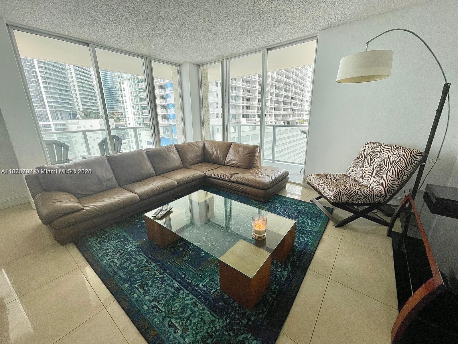 Apartamento en Venta en Miami, FL
