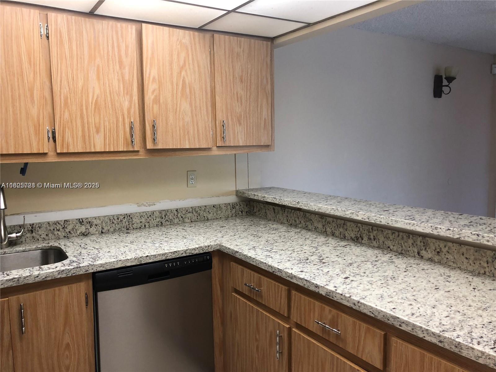 5995 Washington St Unit 233, Hollywood, Florida 33023