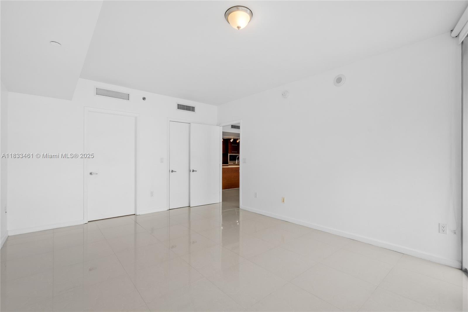 495 Brickell Ave #2607, Miami FL 33131