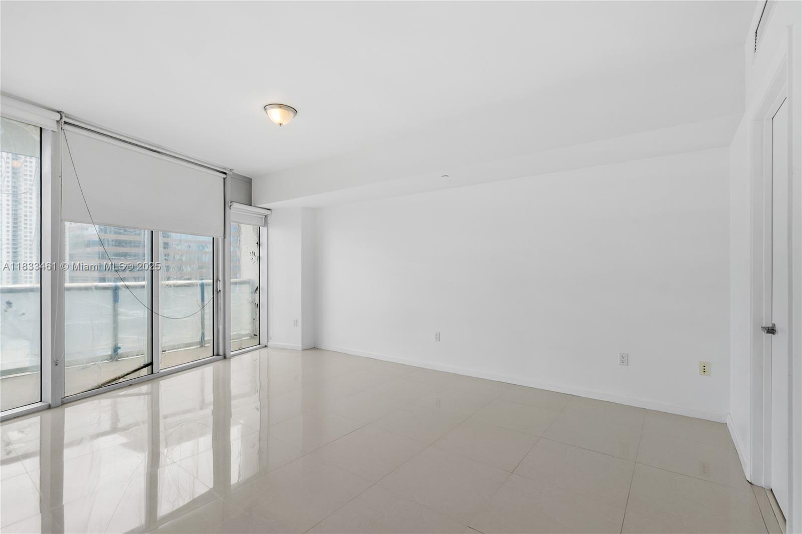 495 Brickell Ave #2607, Miami FL 33131