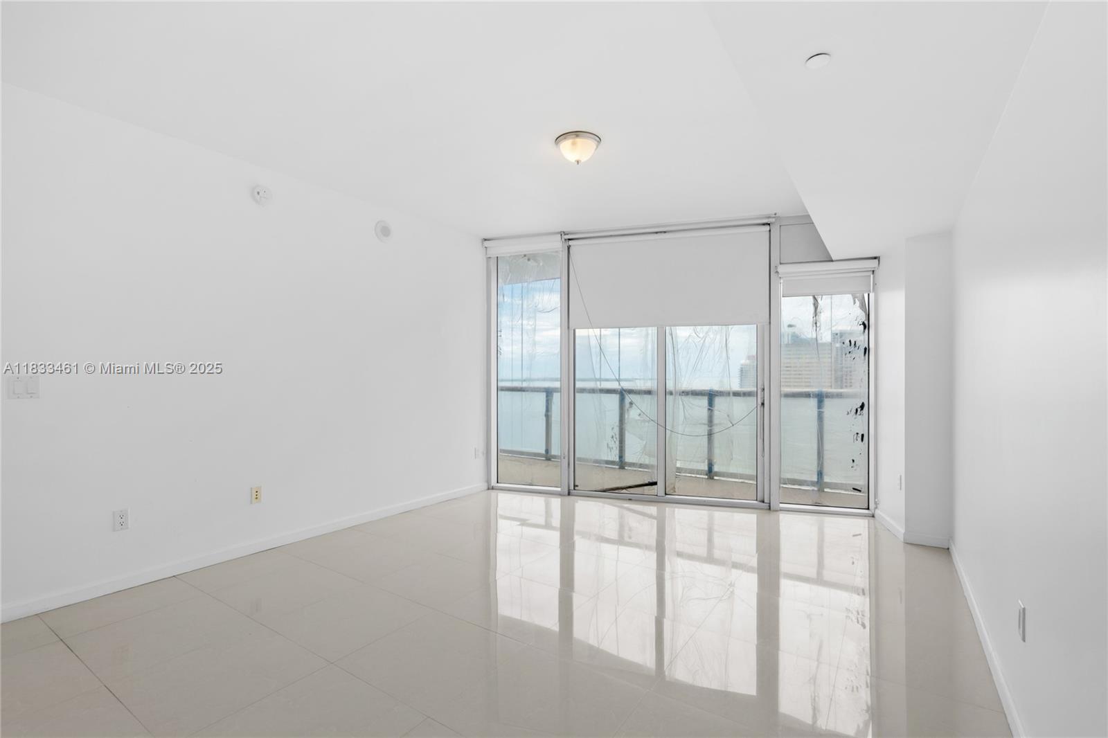 495 Brickell Ave #2607, Miami FL 33131