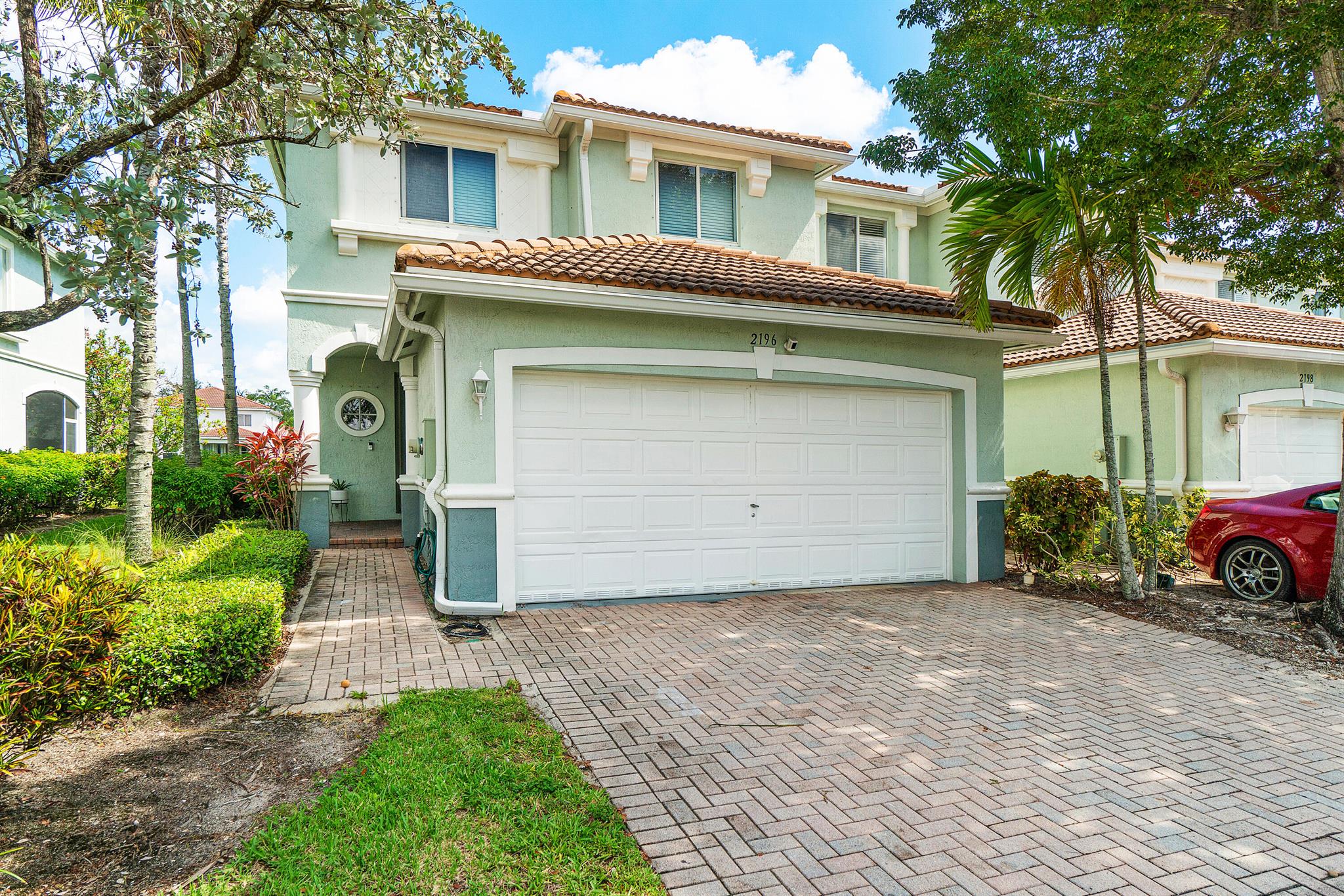 Homes for sale in Riviera Beach, FL | 2196 Oakmont Dr, Riviera Beach, FL 33404 | MLS# R11104504