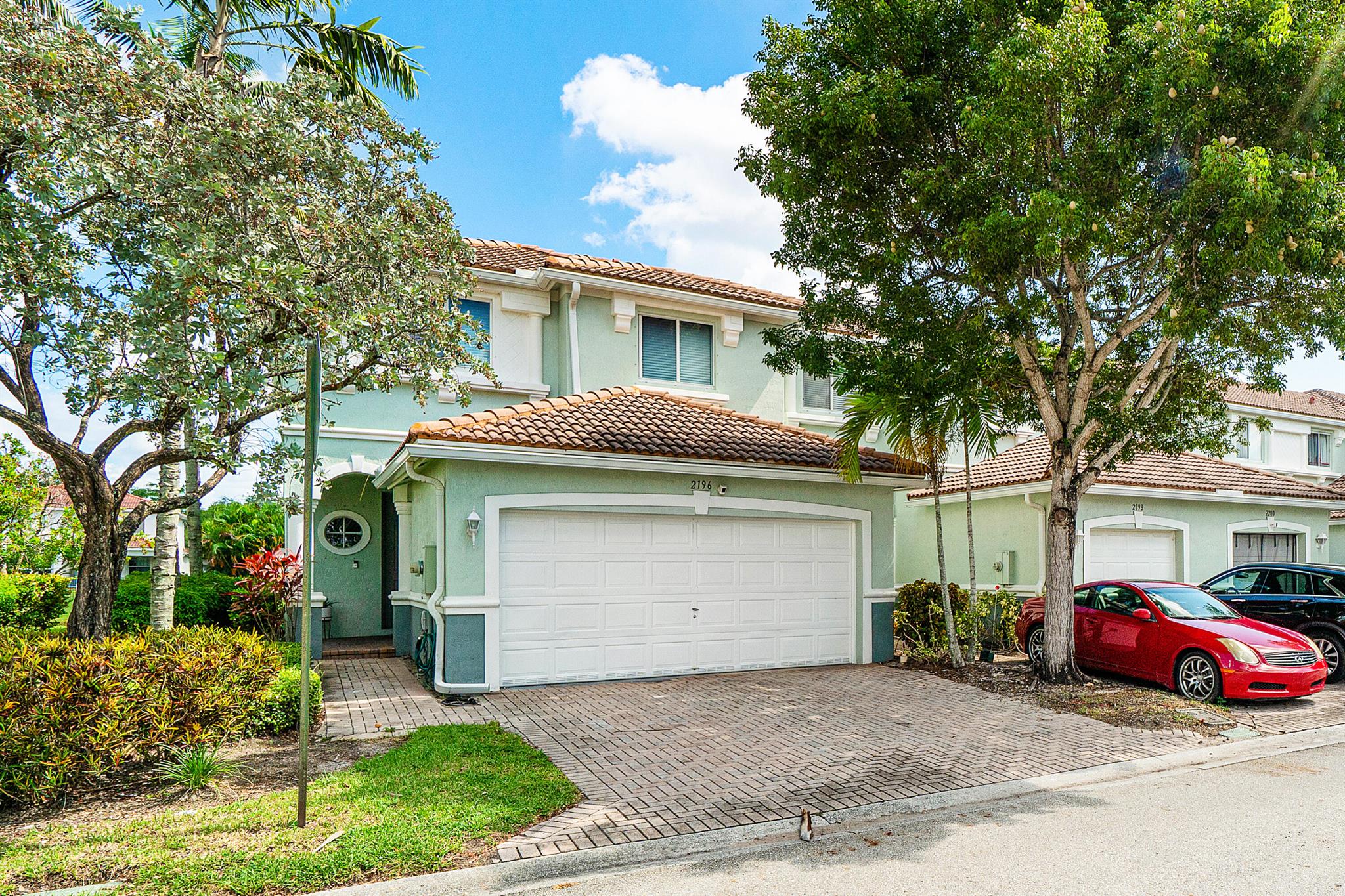 Homes for sale in Riviera Beach, FL | 2196 Oakmont Dr, Riviera Beach, FL 33404 | MLS# R11104504