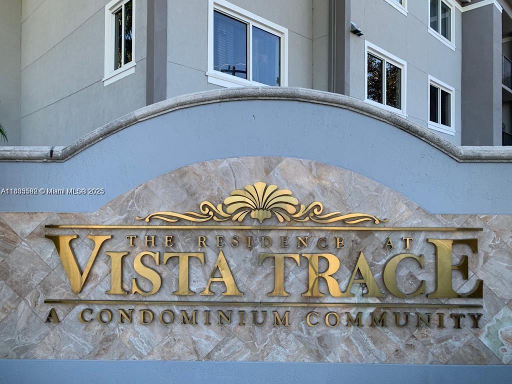 Vista Trace 6 Condo