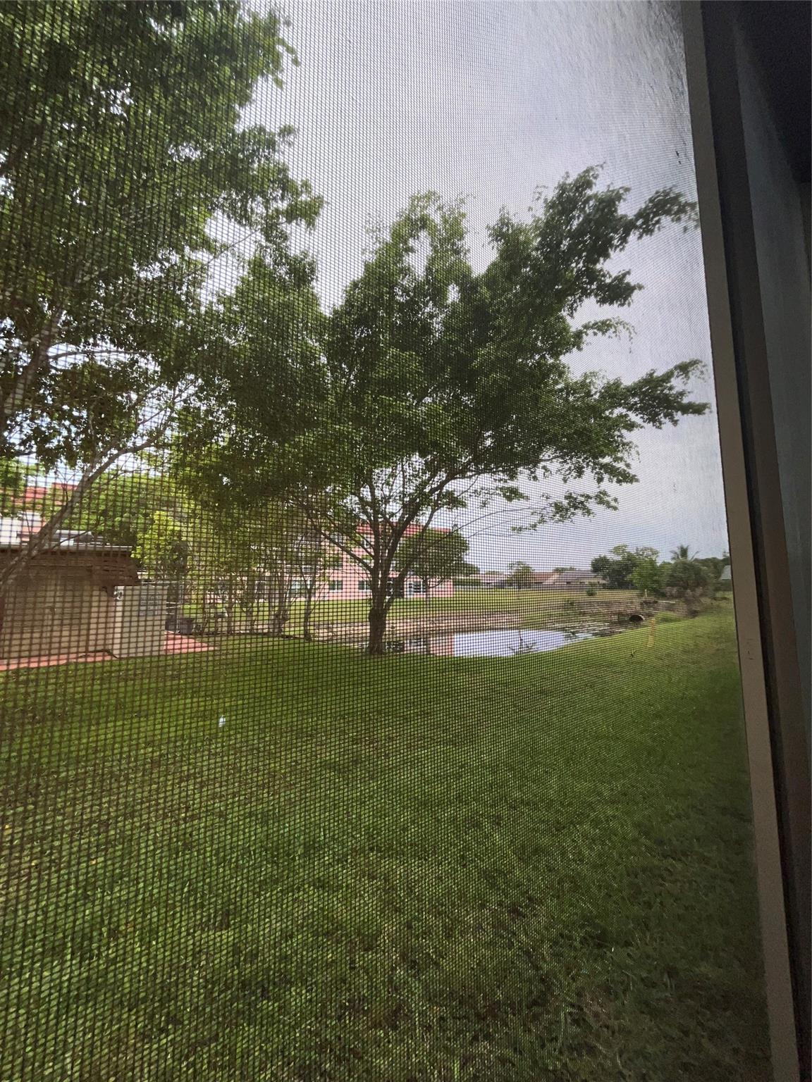 Homes for sale in Sunrise, FL | 9141 Sunrise Lakes Blvd #115, Sunrise, FL 33322 | MLS# F10513191