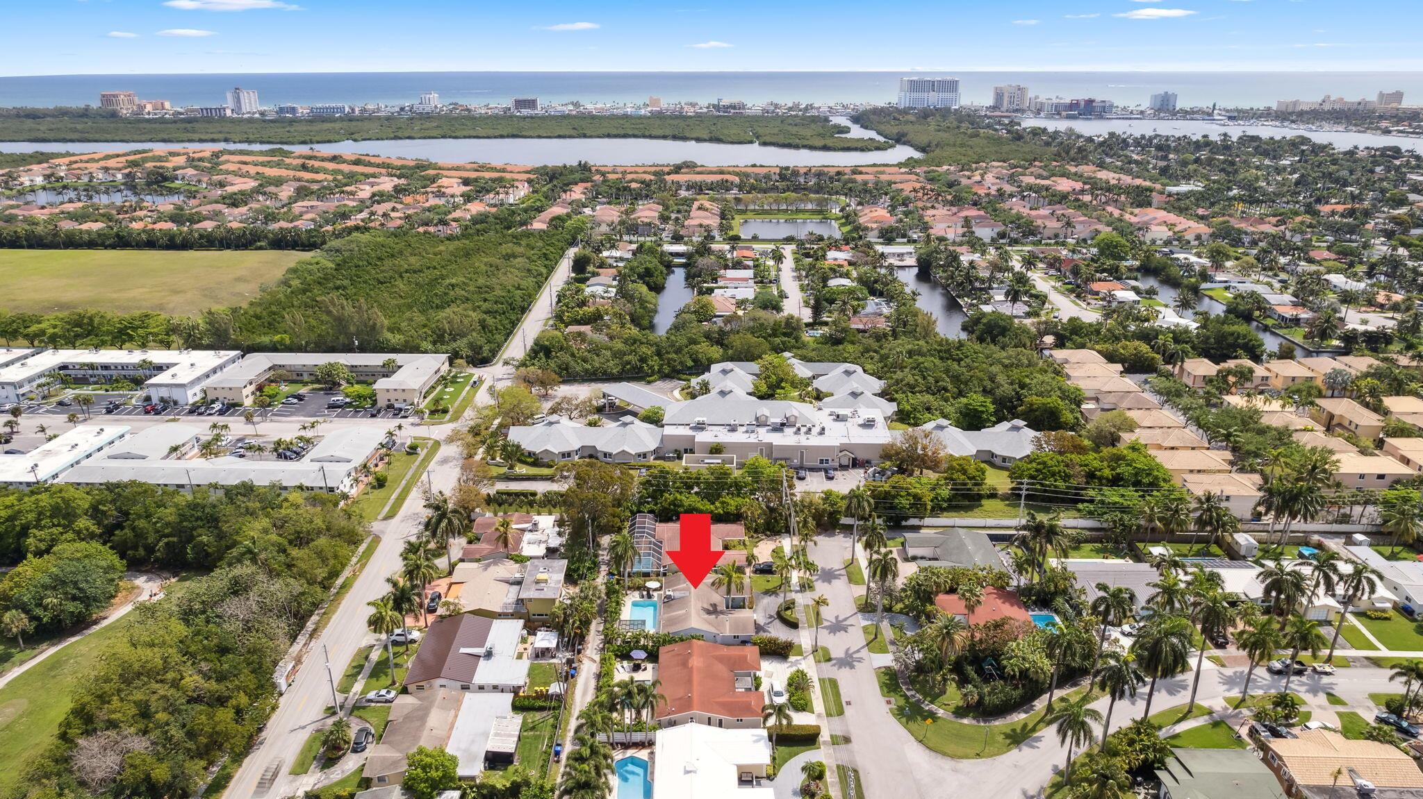 1243 Garfield Street Hollywood FL 33019 | R11104592