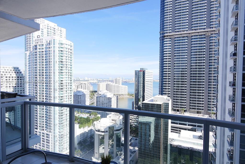1060 Brickell Condo