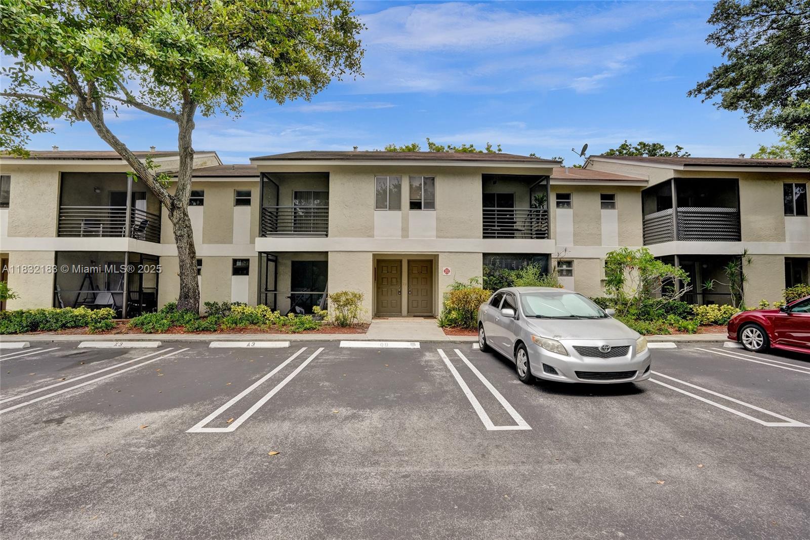 Gardens North Six Condo