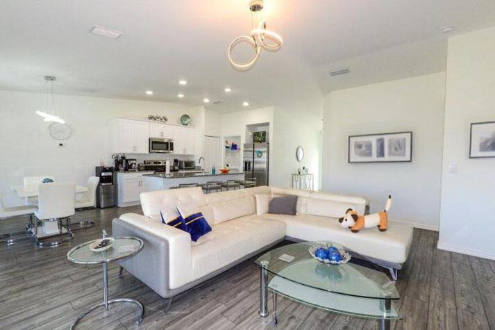 Homes for sale in Cape Coral, FL | 2027 Nw 27Th Street, Cape Coral, FL 33993 | MLS# R11104832