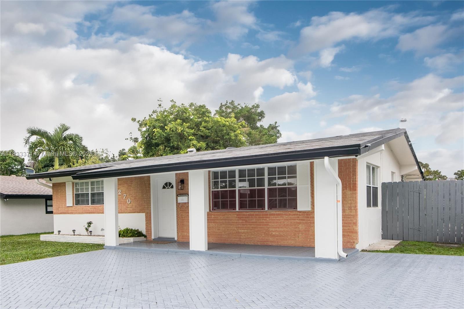 Homes for sale in Miramar, FL | 2270 Havana Dr, Miramar, FL 33023 | MLS# A11833371