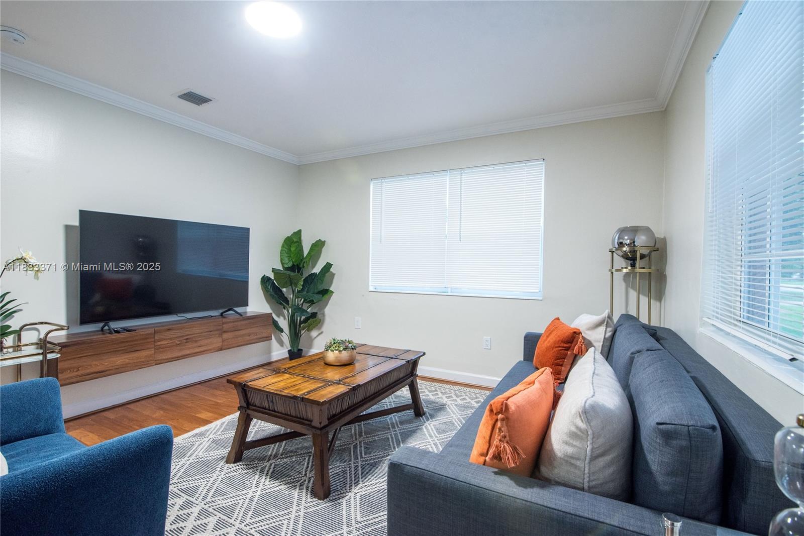 Homes for sale in Miramar, FL | 2270 Havana Dr, Miramar, FL 33023 | MLS# A11833371