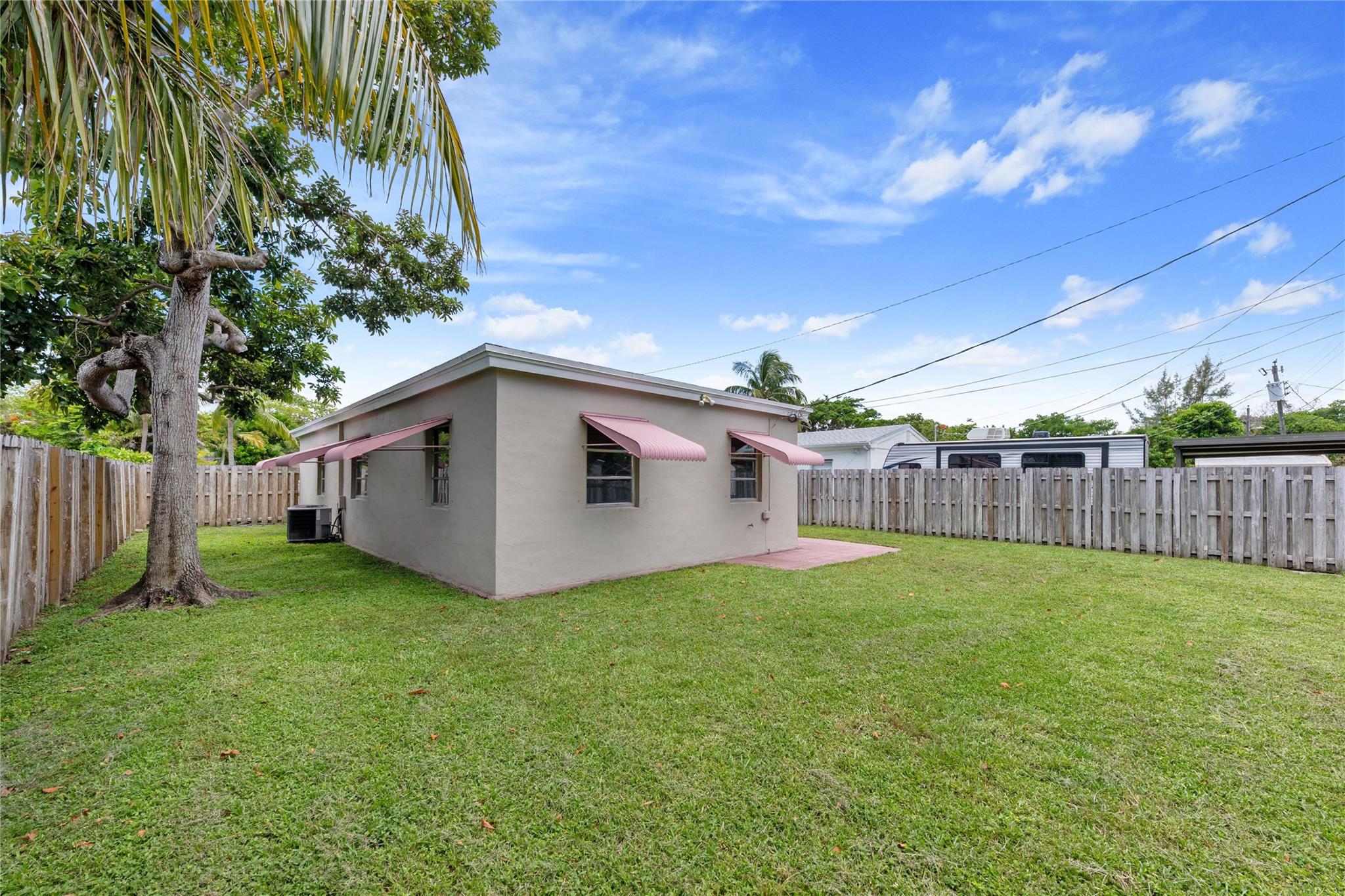 Homes for sale in North Miami Beach, FL | 2071 Ne 180th St, North Miami Beach, FL 33162 | MLS# F10513334