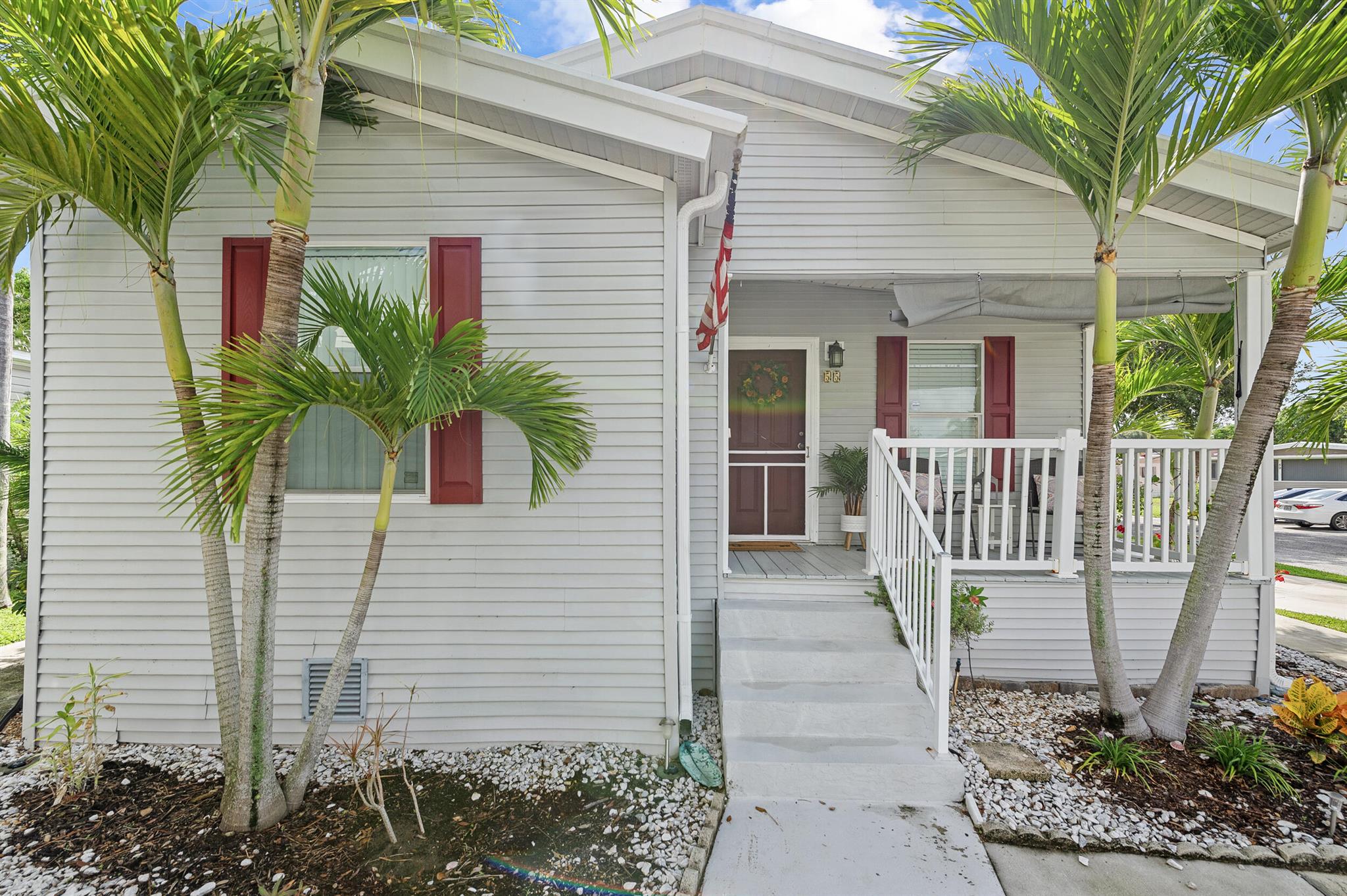 Homes for sale in Palm Beach Gardens, FL | 2555 Pga Boulevard #55, Palm Beach Gardens, FL 33410 | MLS# R11104906