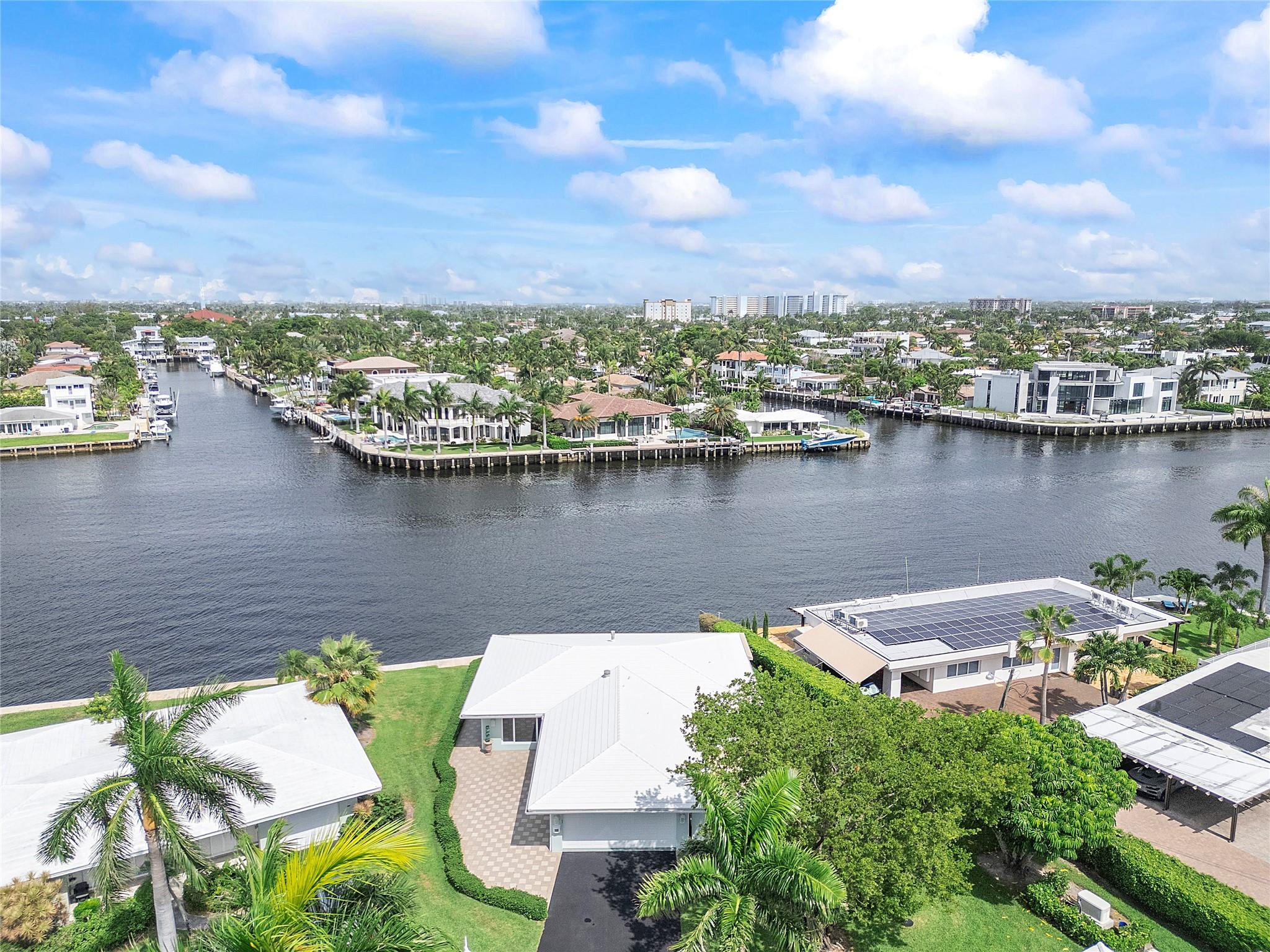 Homes for sale in Lauderdale By The Sea, FL | 1431 S Ocean Blvd #17, Lauderdale By The Sea, FL 33062 | MLS# F10513465