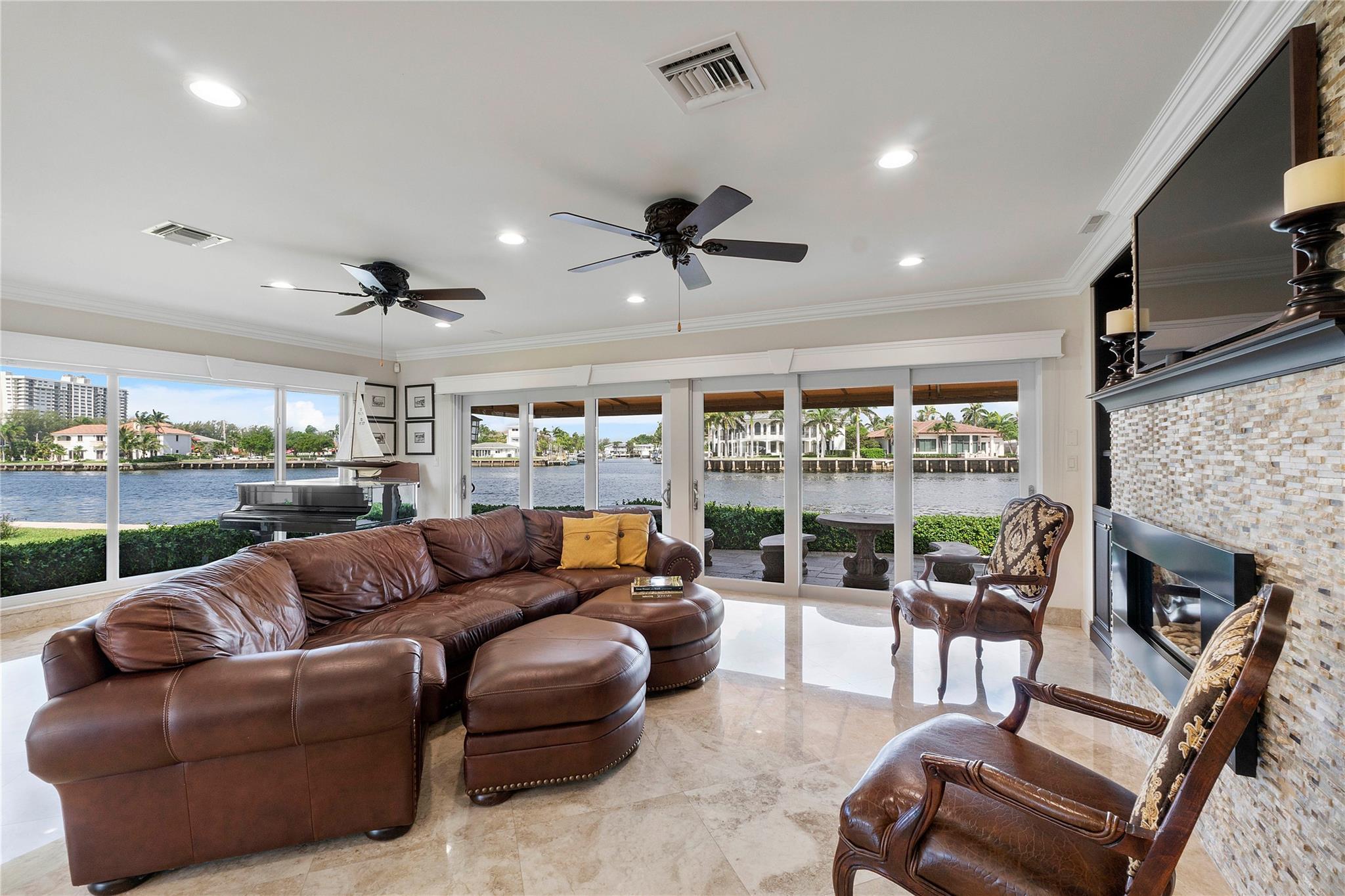 Homes for sale in Lauderdale By The Sea, FL | 1431 S Ocean Blvd #17, Lauderdale By The Sea, FL 33062 | MLS# F10513465