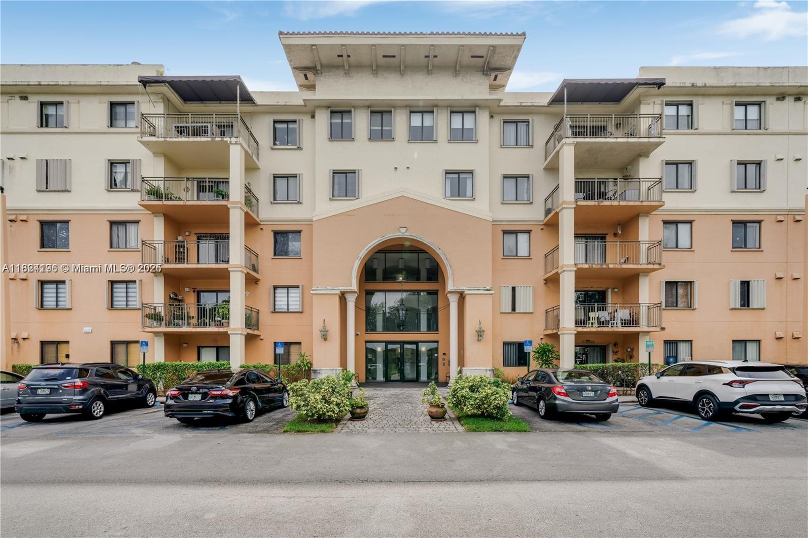 Keystone Courts Condo