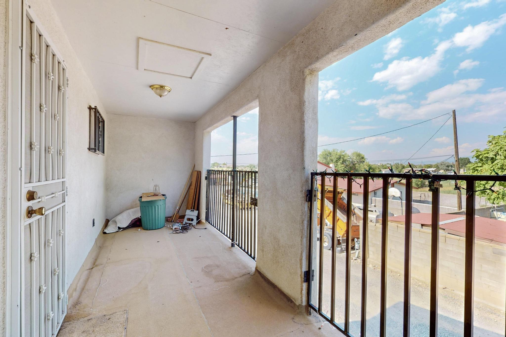 Homes for sale in Santa Fe, NM | 2374 Camino Meliton, Santa Fe, NM 87507 | MLS# 1087303