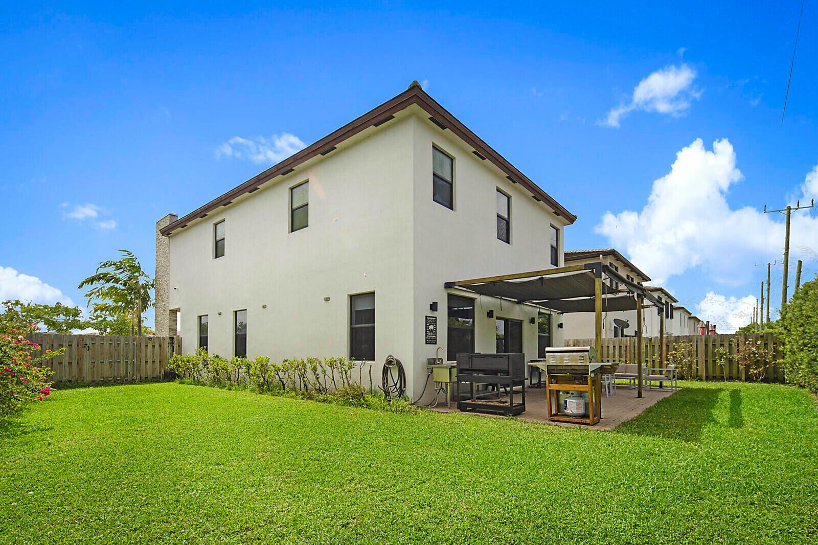 Via Ventura Neighborhood