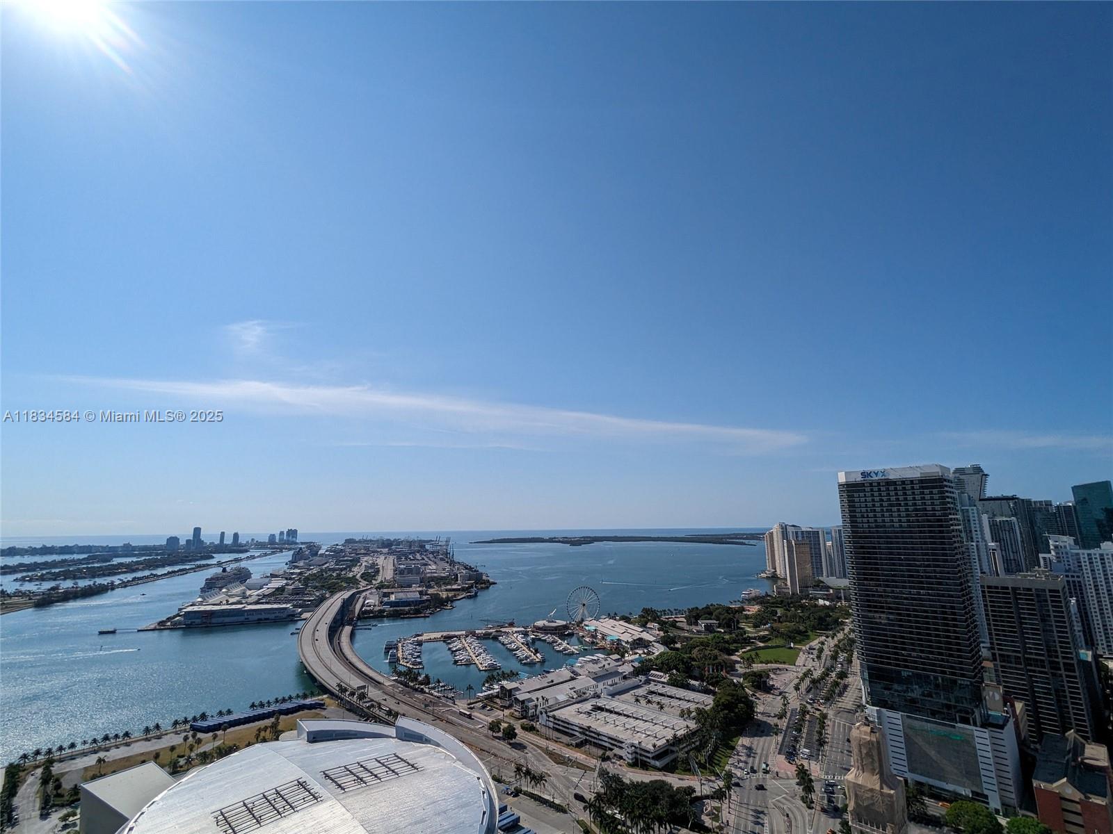 888 Biscayne Blvd #4702, Miami FL 33132