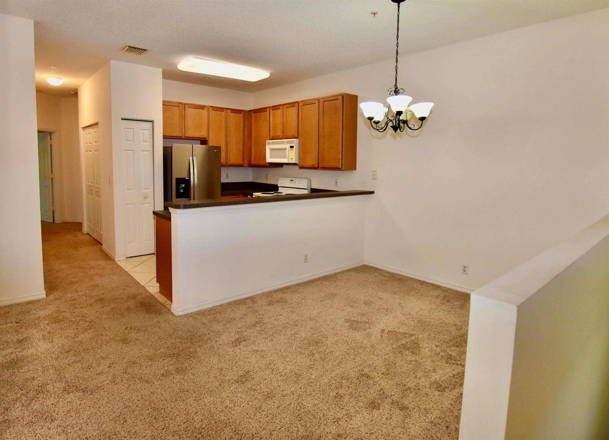 Homes for sale in Tequesta, FL | 106 Lighthouse Circle #J, Tequesta, FL 33469 | MLS# R11105142