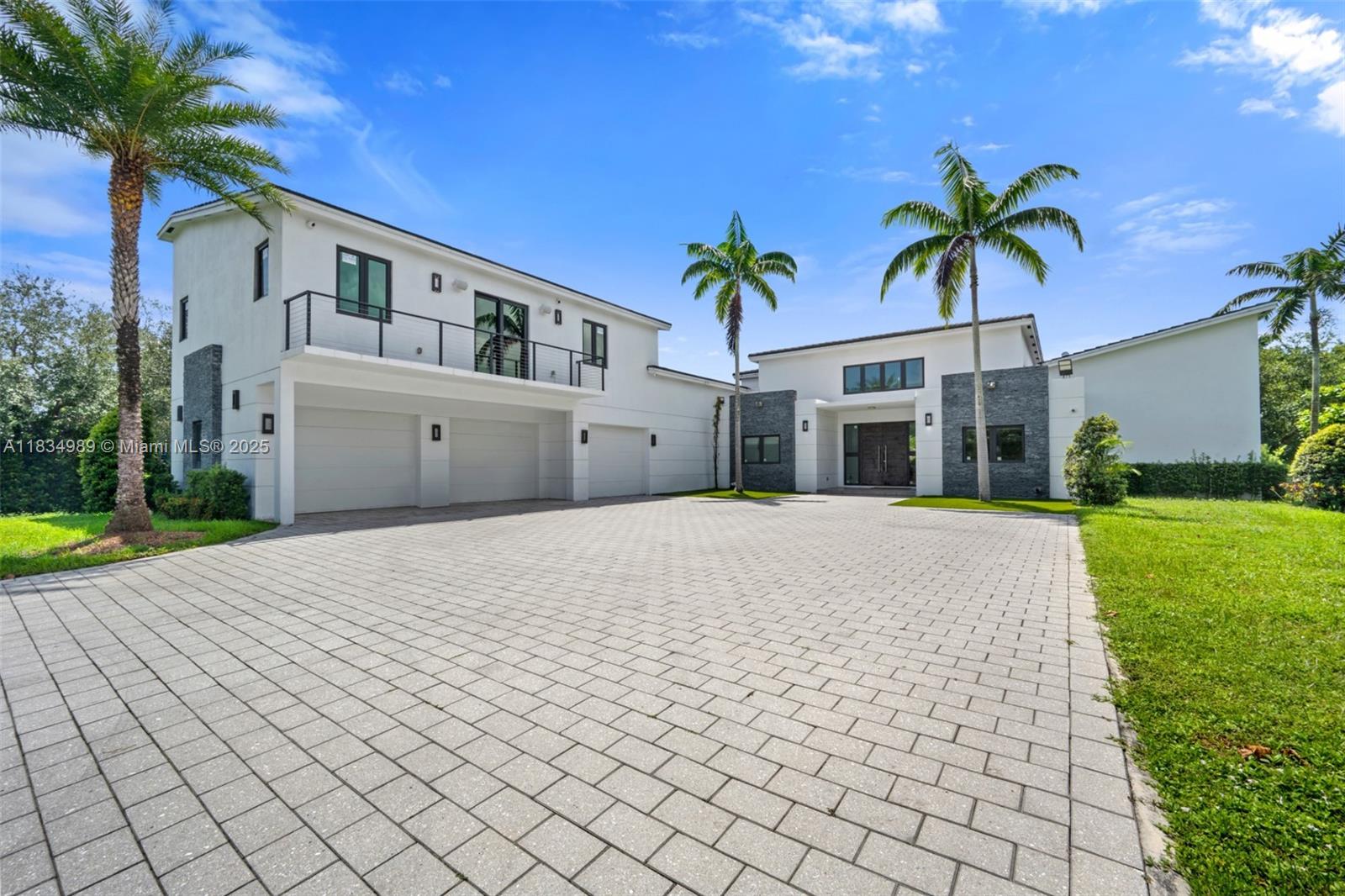 Homes for sale in Plantation, FL | 11350 Nw 8Th St, Plantation, FL 33325 | MLS# A11834989