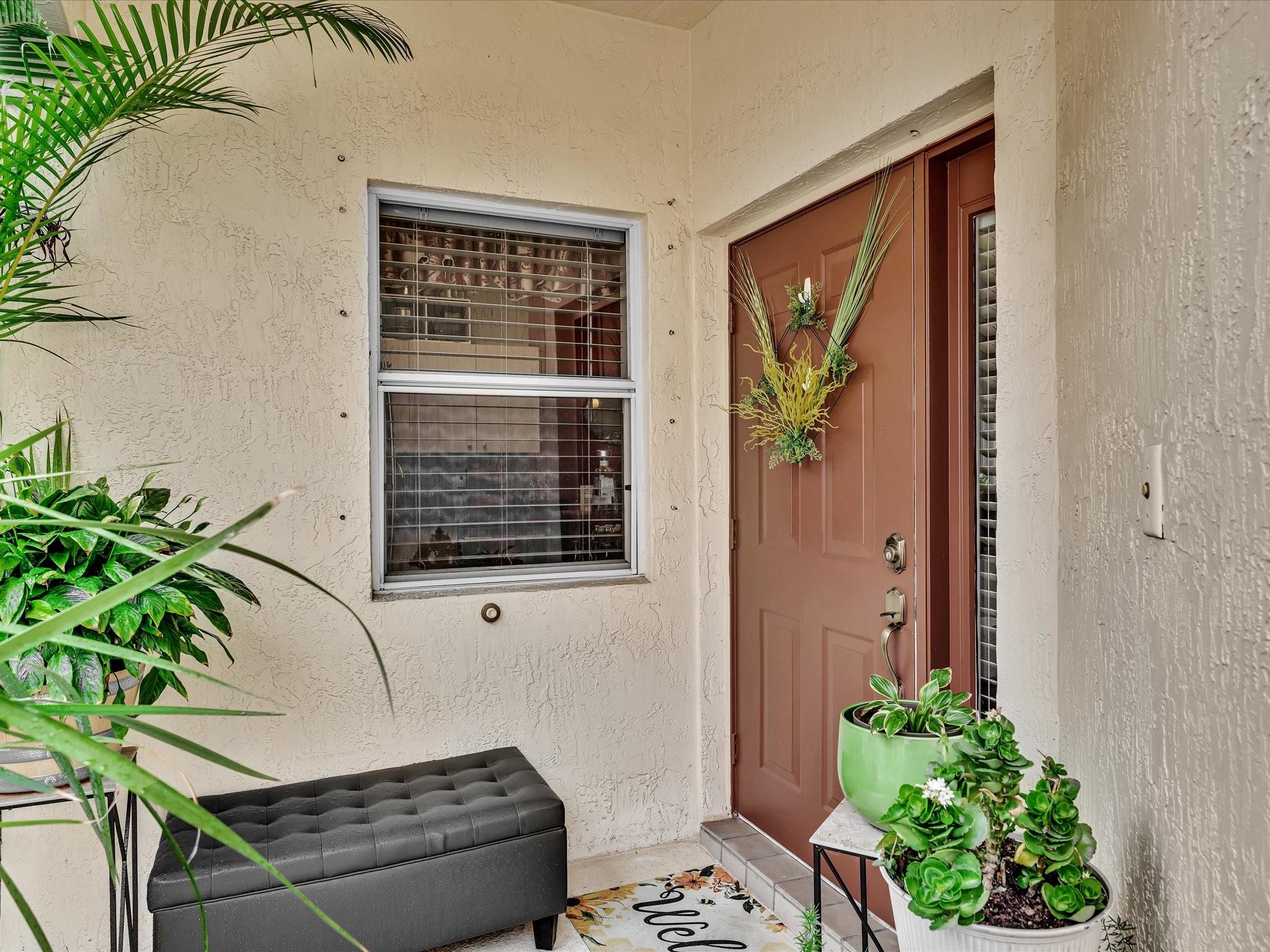 Homes for sale in Coconut Creek, FL | 5843 Eagle Cay Ter, Coconut Creek, FL 33073 | MLS# F10513210