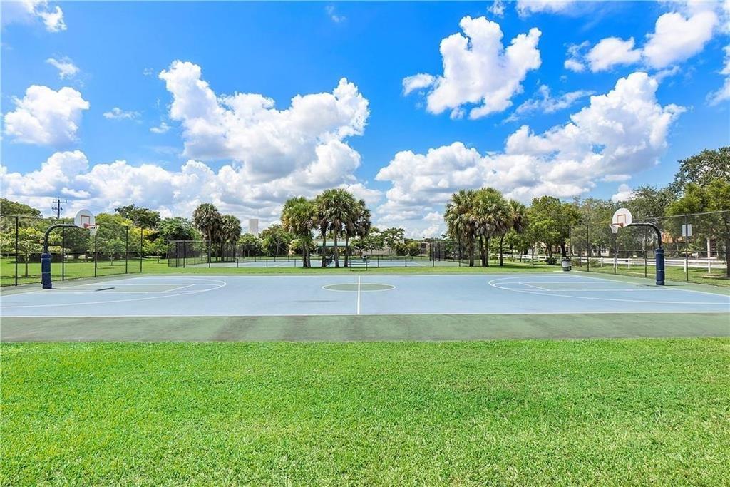 Homes for sale in Coral Springs, FL | 4276 Nw 89Th Ave #102, Coral Springs, FL 33065 | MLS# F10513737