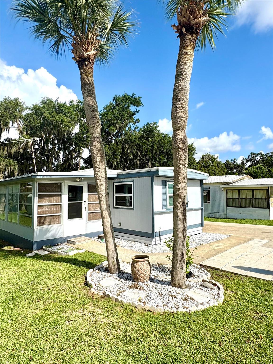 Homes for sale in Leesburg, FL | 533 Old Colony Rd, Leesburg, FL 34748 | MLS# F10513617