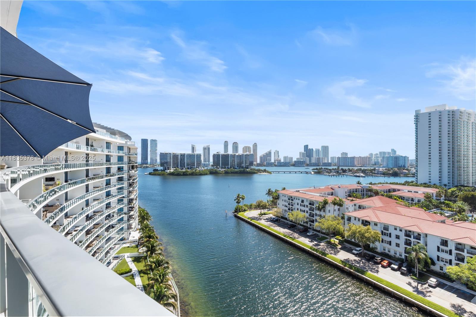 Apartamento en Venta en Aventura, FL